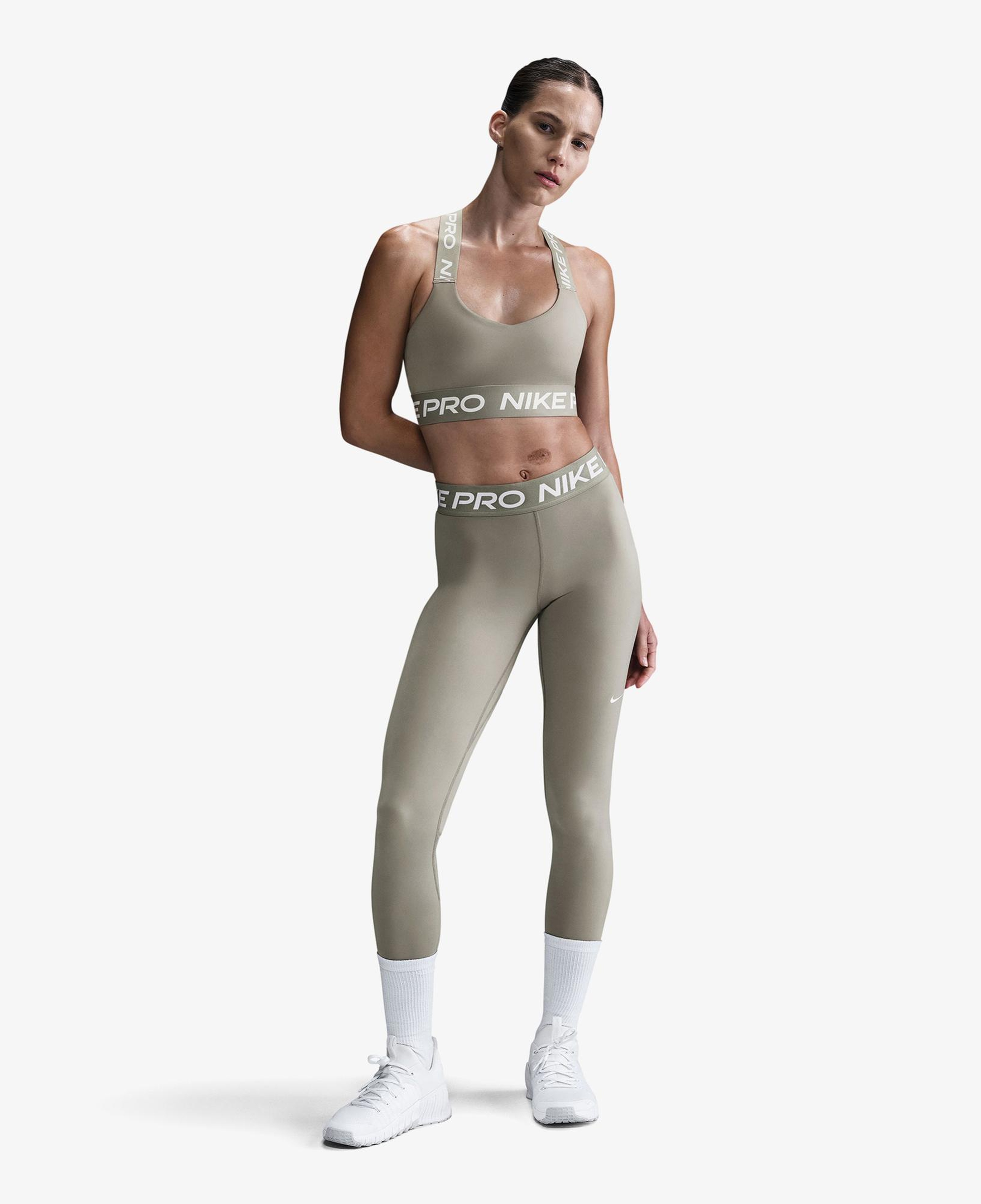 Nike Pro Kadın Yeşil Bra