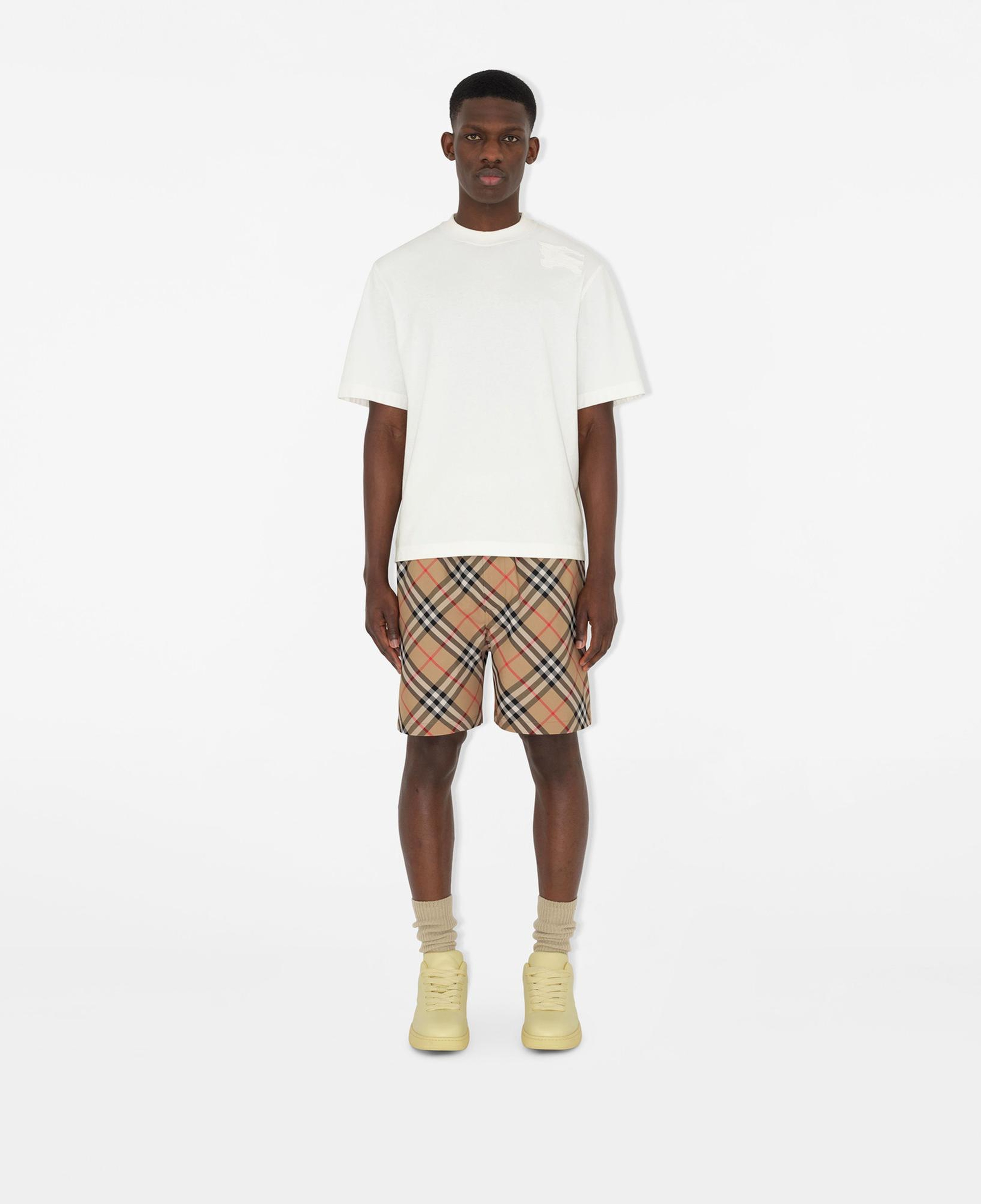 Burberry Check Erkek Bej Şort