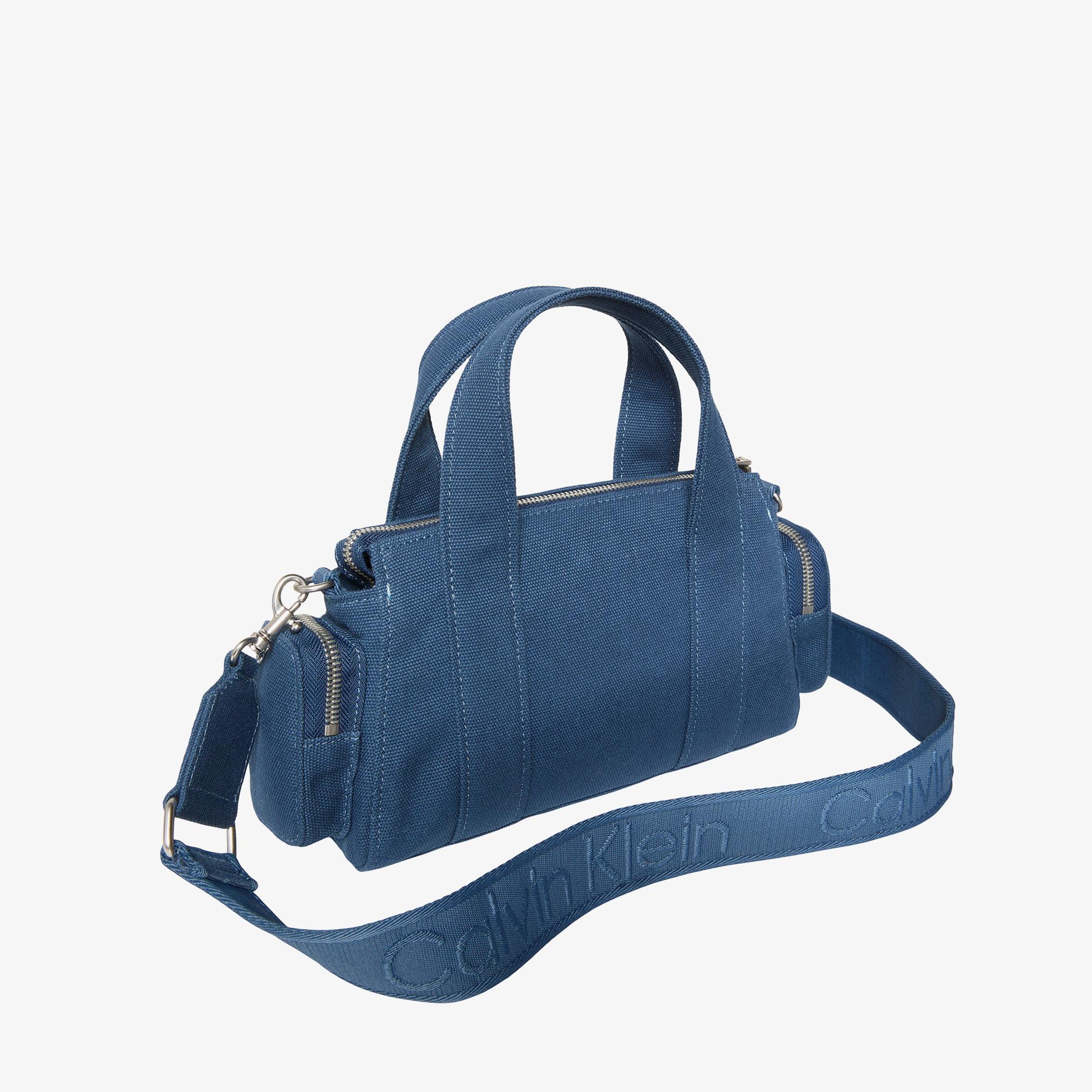 Calvin Klein Webbing Strap Canvas Pocket Kadın Mavi Çapraz Çanta