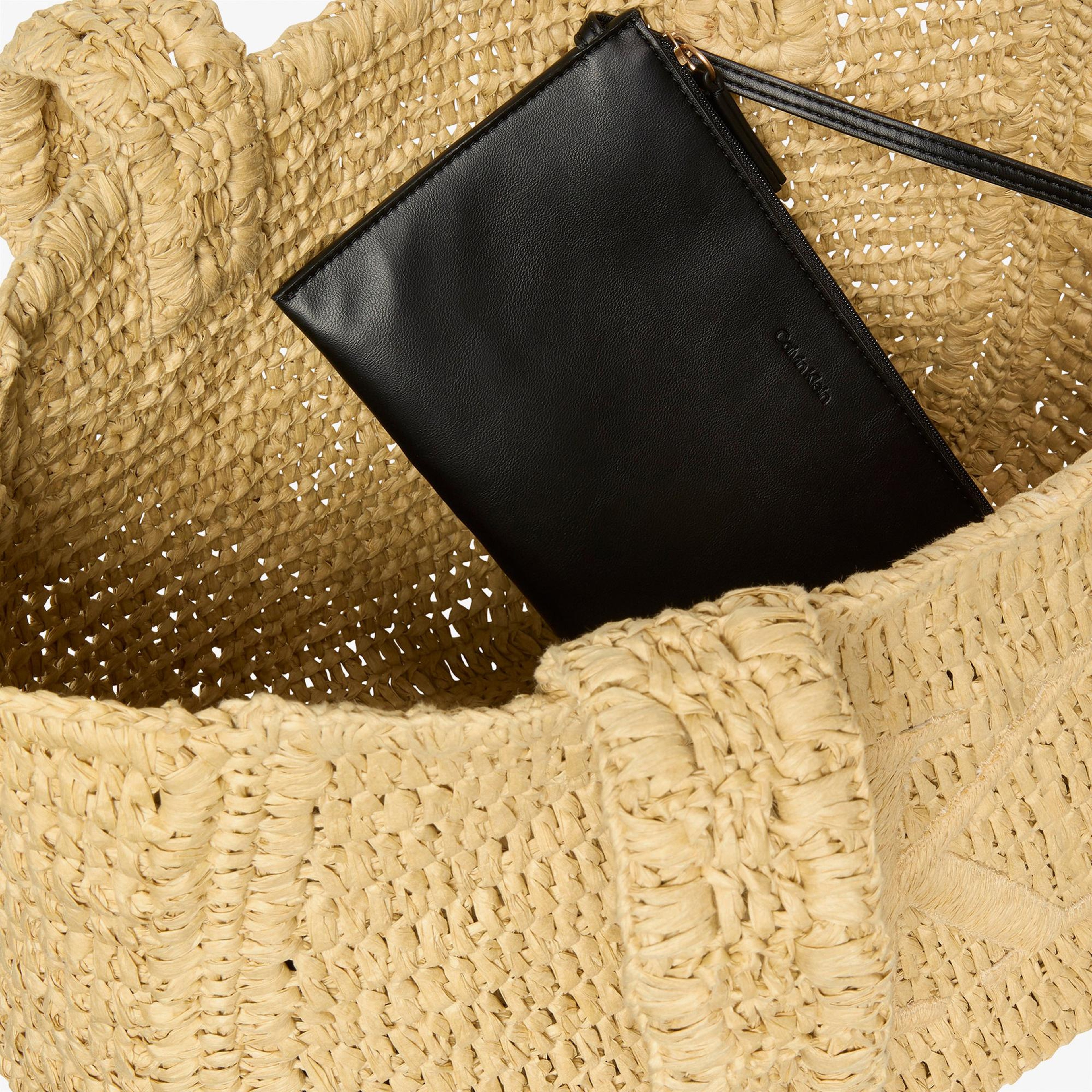 Calvin Klein Bold Raffia Medium Kadın Beyaz Tote Çanta