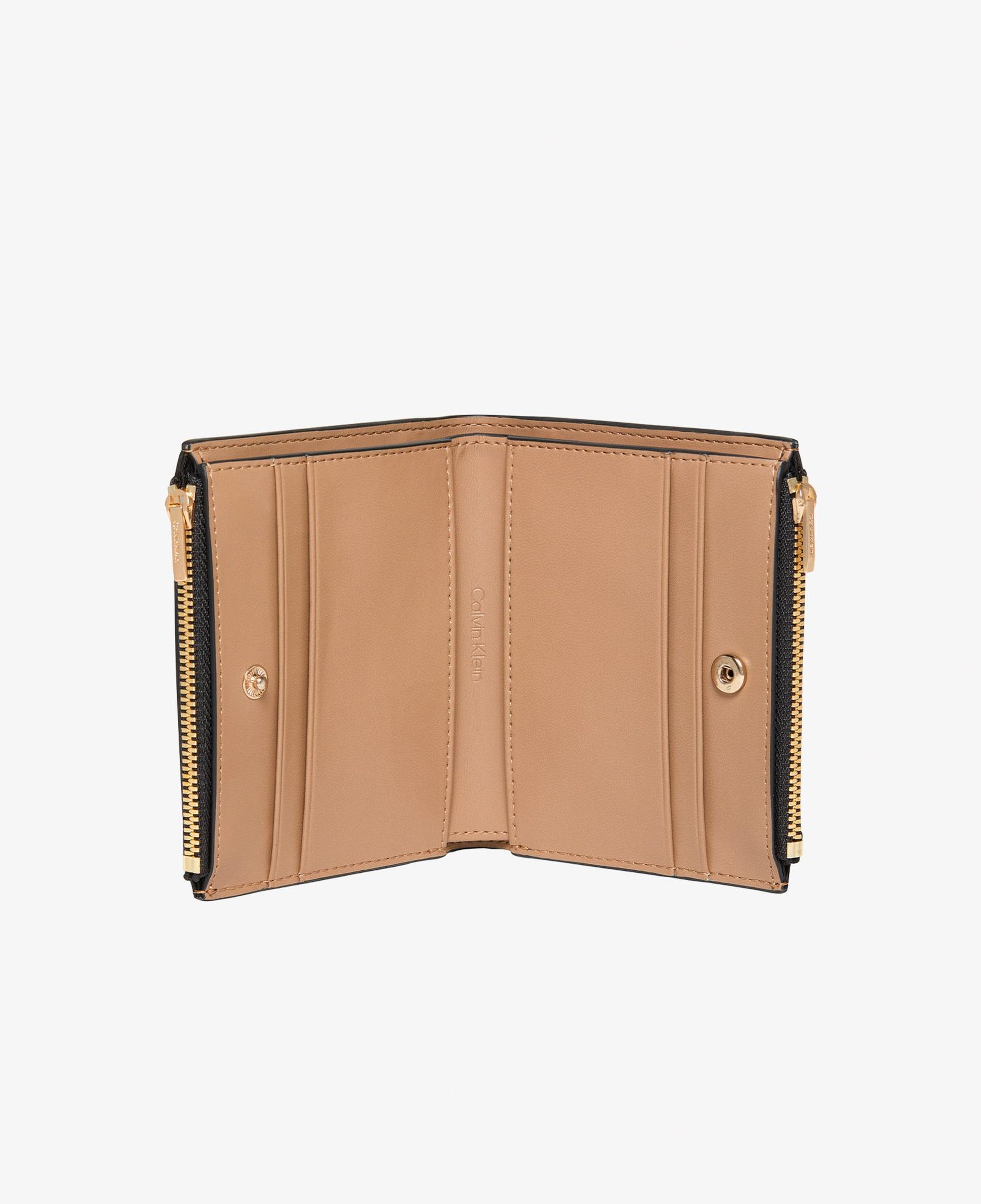 Calvin Klein Foil Logo Kadın Siyah Kartlık