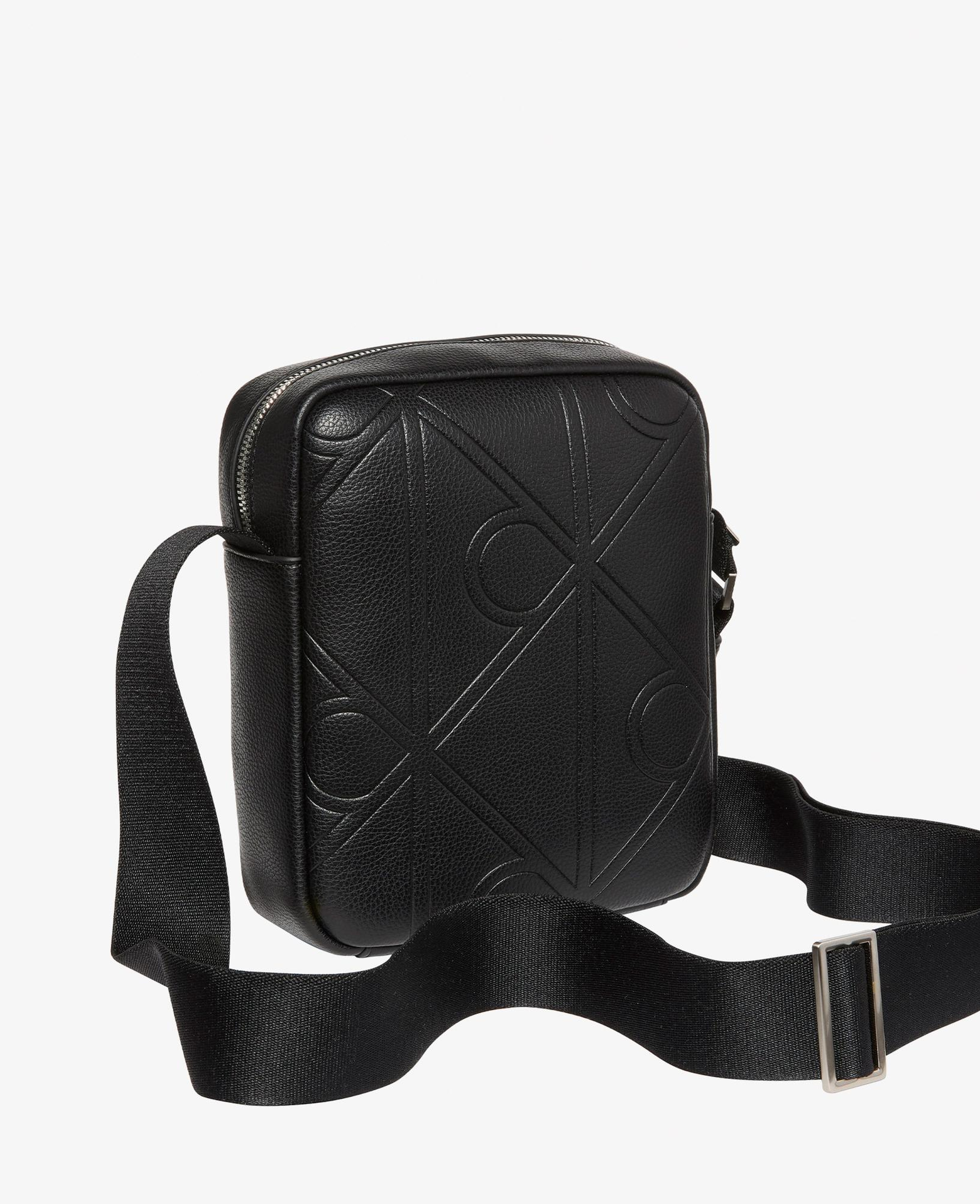 Calvin Klein Emblem Emboss Reporter Erkek Siyah Çapraz Çanta
