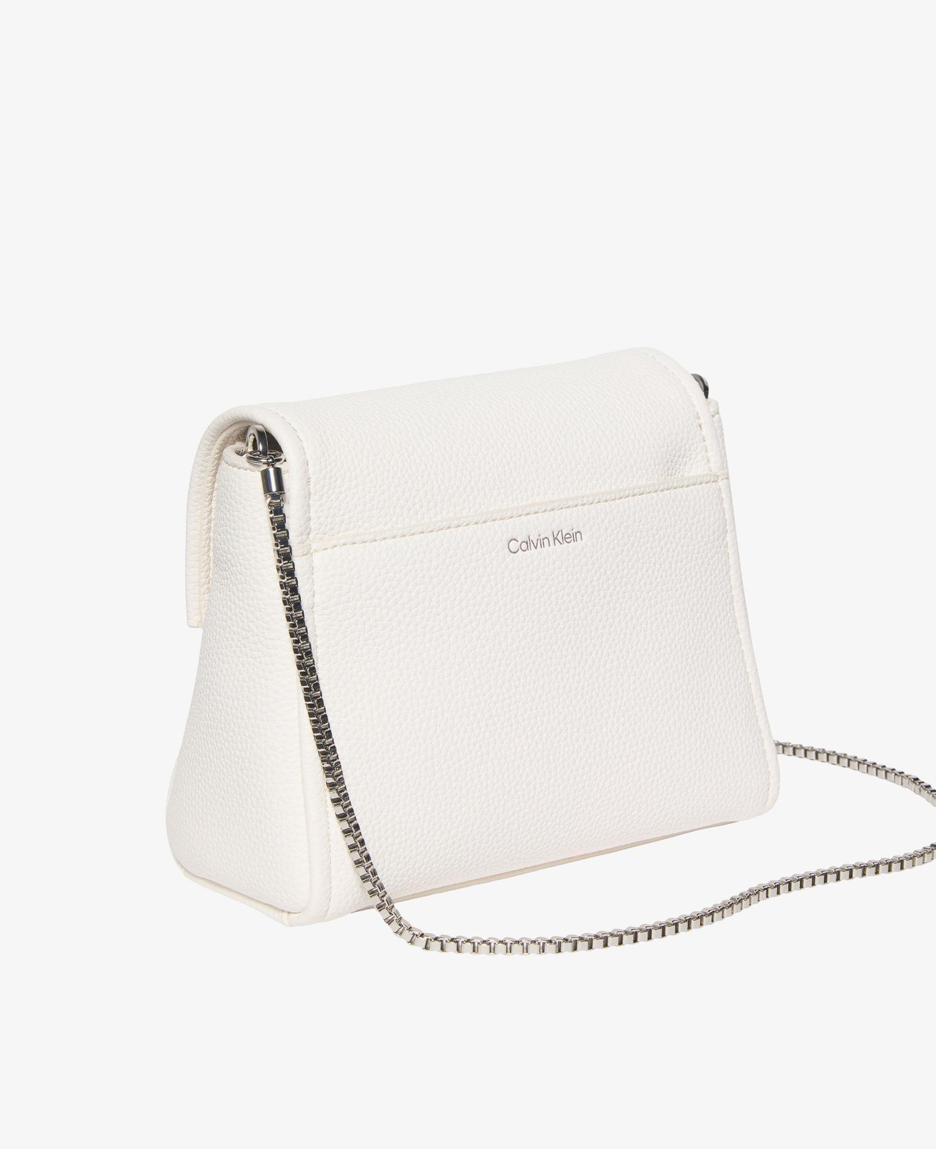 Calvin Klein Emblem Pebble Crossbody Kadın Beyaz Çapraz Çanta
