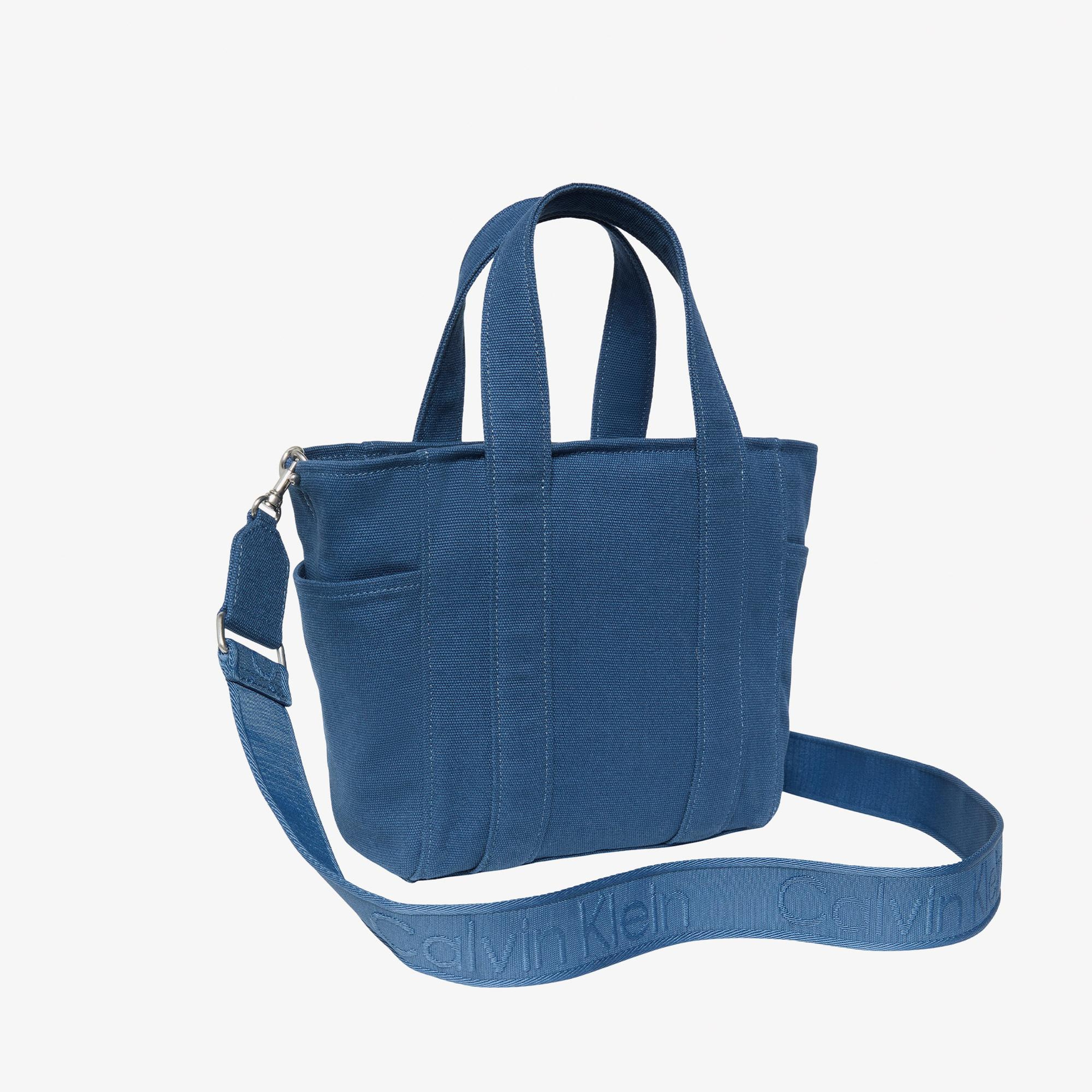 Calvin Klein Webbing Strap Canvas Small Kadın Mavi Tote Çanta