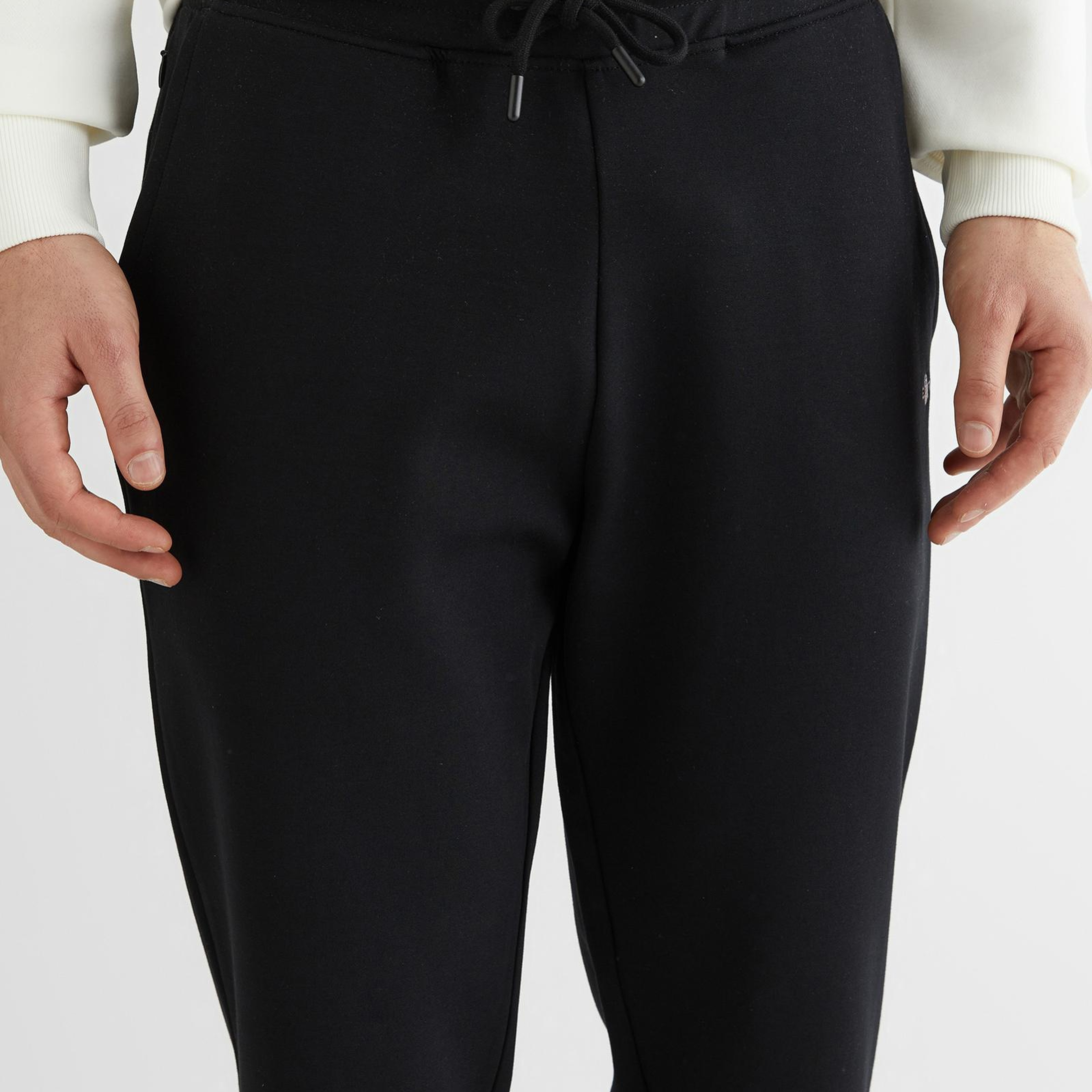 GANT Erkek Siyah Regular Fit Logolu Eşofman Altı