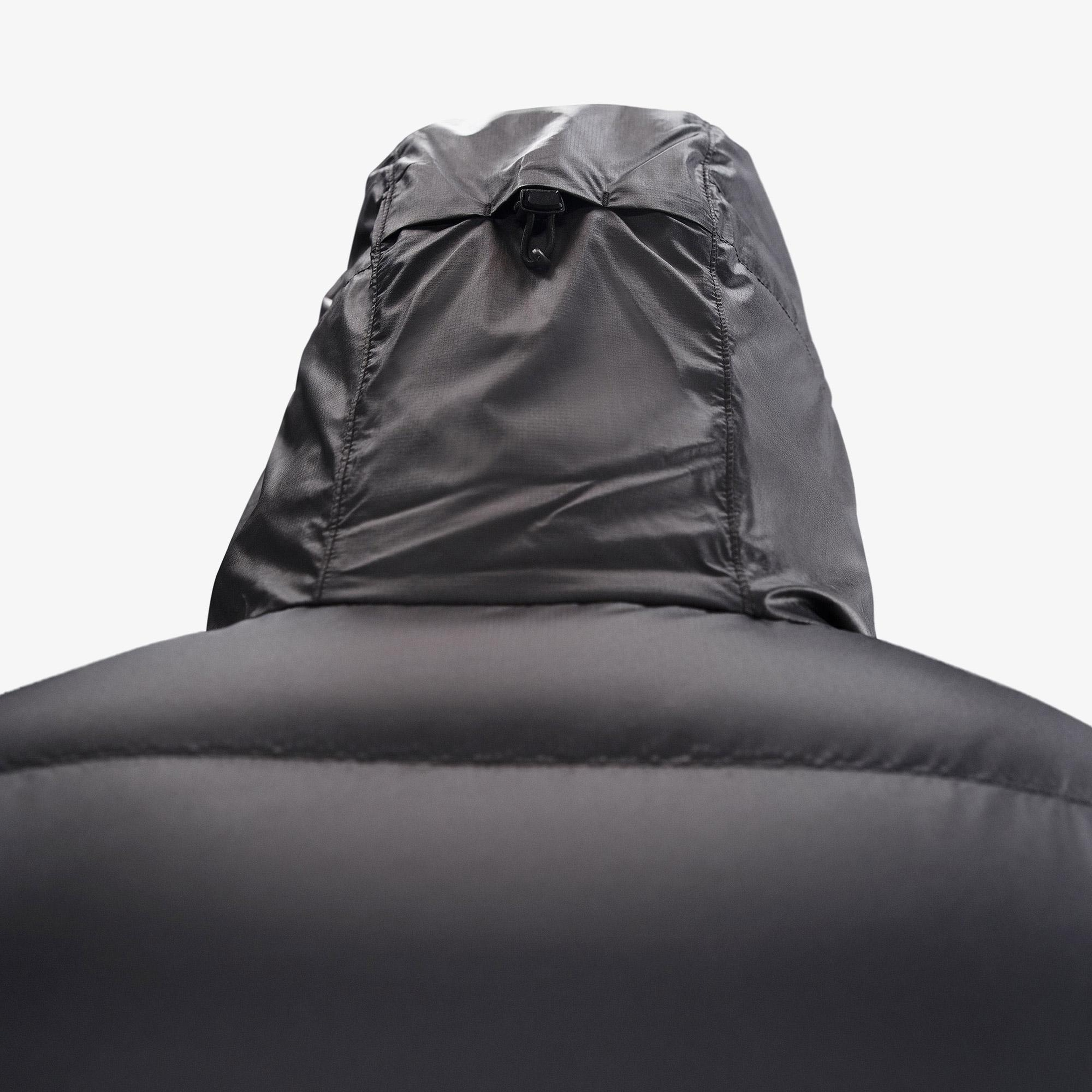 Nike Windrunner Statement Down Erkek Siyah Mont