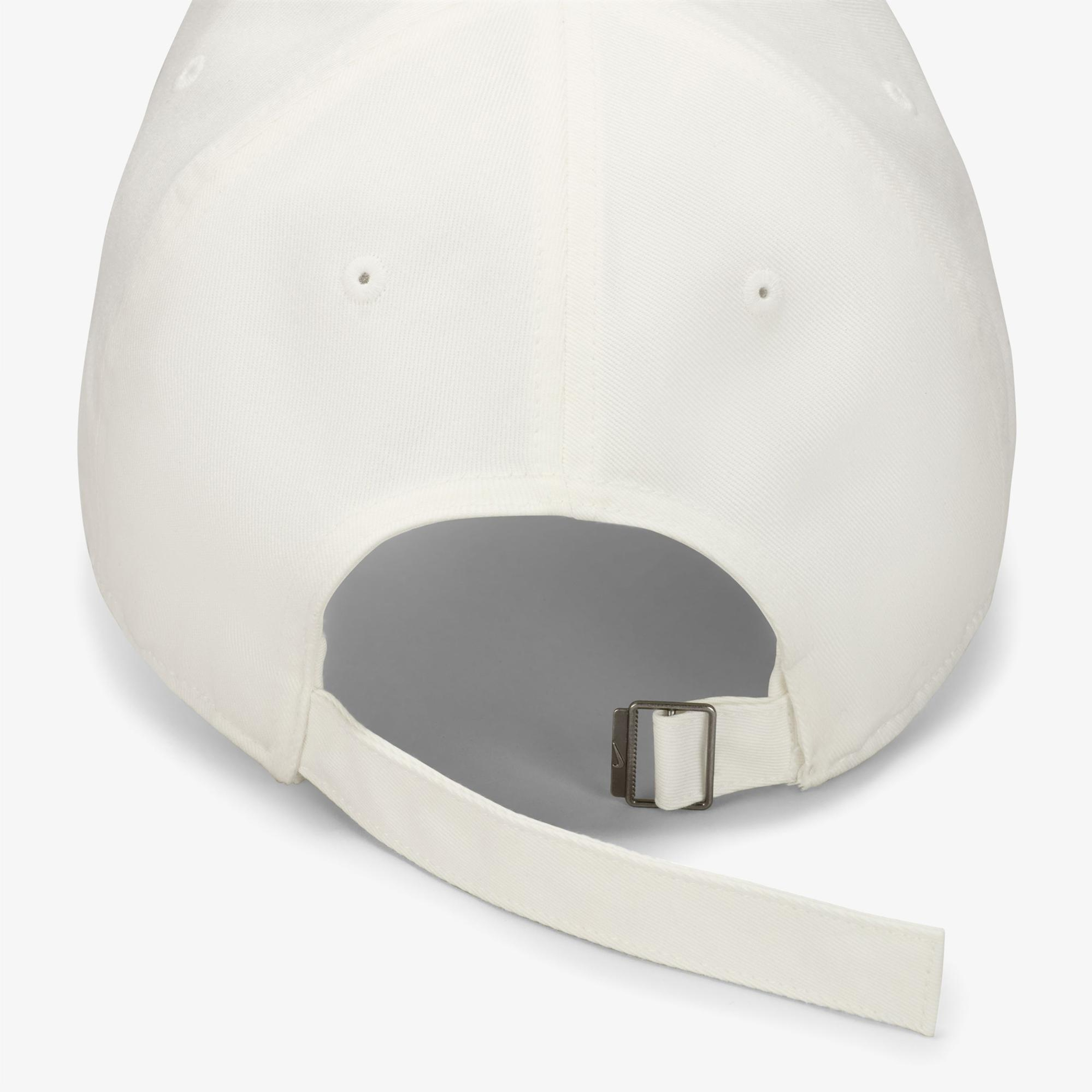 Nike Club Futura Unisex Beyaz Şapka