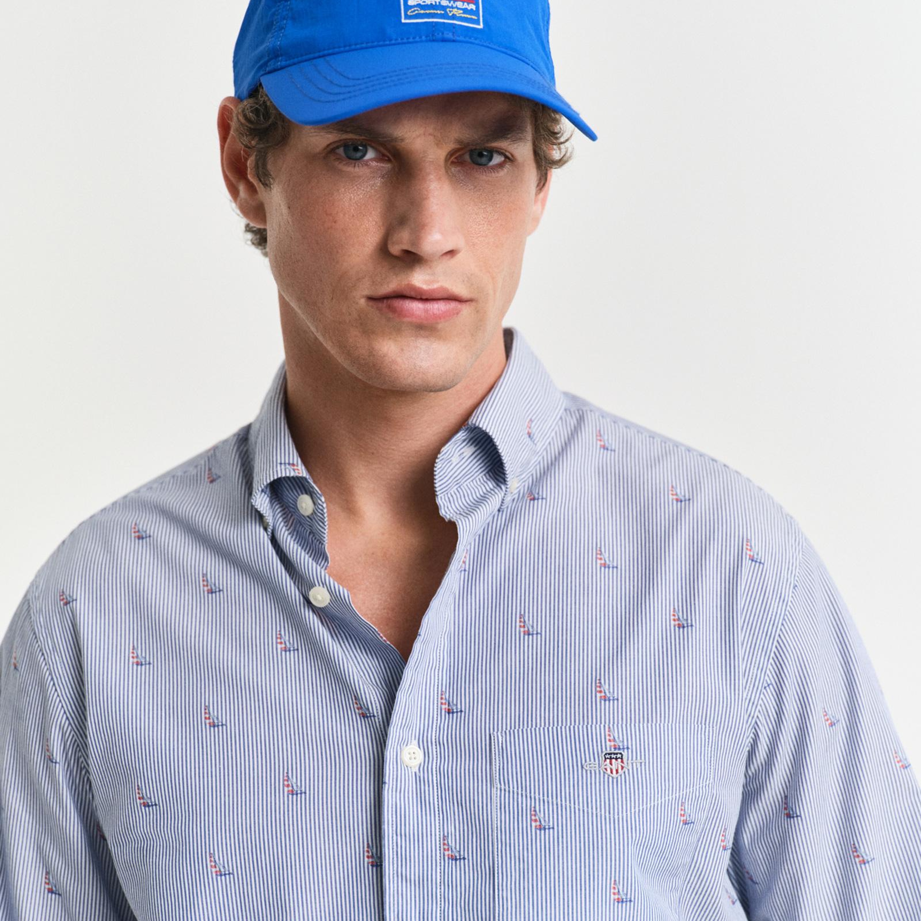 GANT Erkek Mavi Regular Fit Düğmeli Yaka Çizgili Gömlek