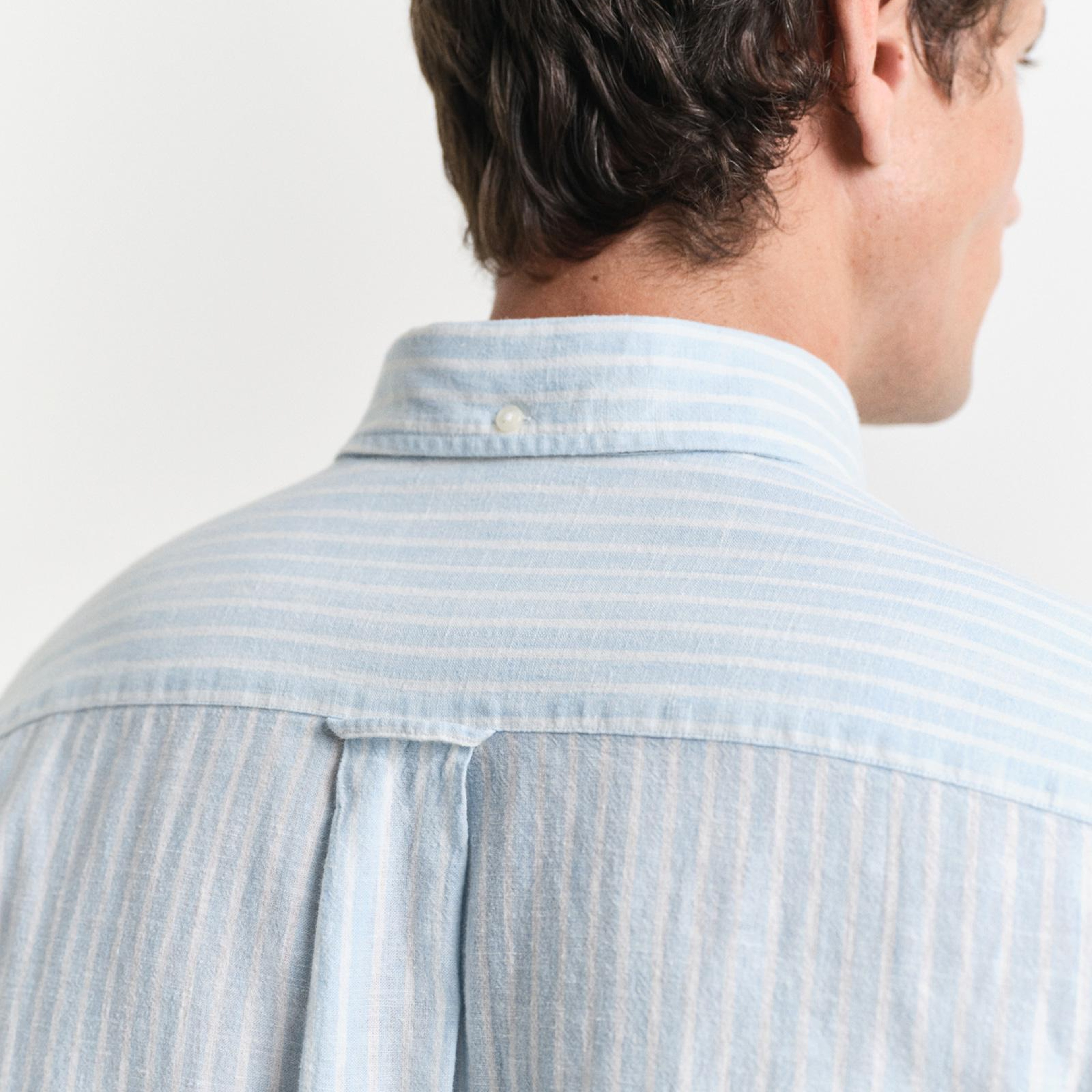 GANT Erkek Mavi Regular Fit Düğmeli Yaka Çizgili Keten Gömlek