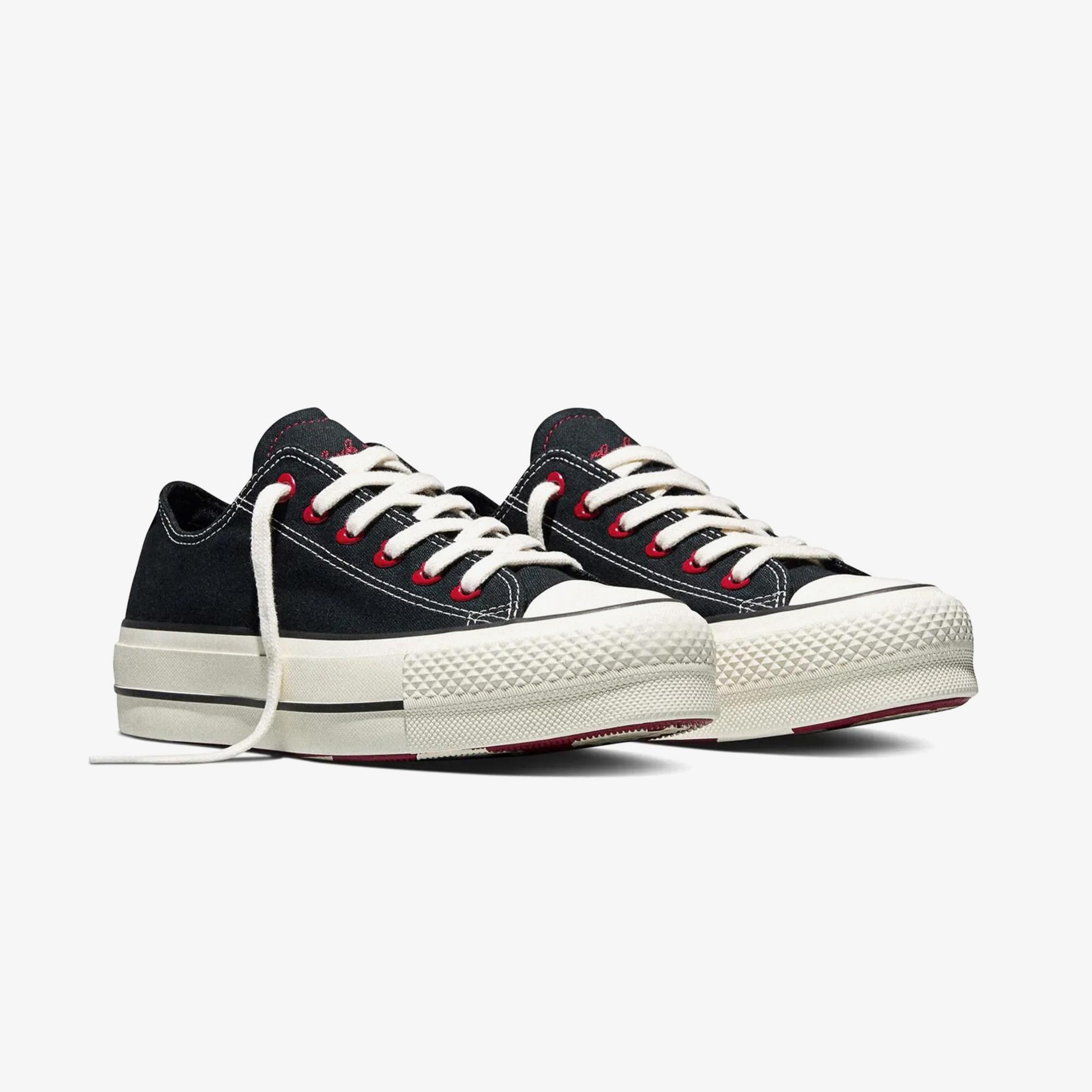 Converse Valentine's Day Chuck Taylor All Star Lift Kadın Siyah Sneaker