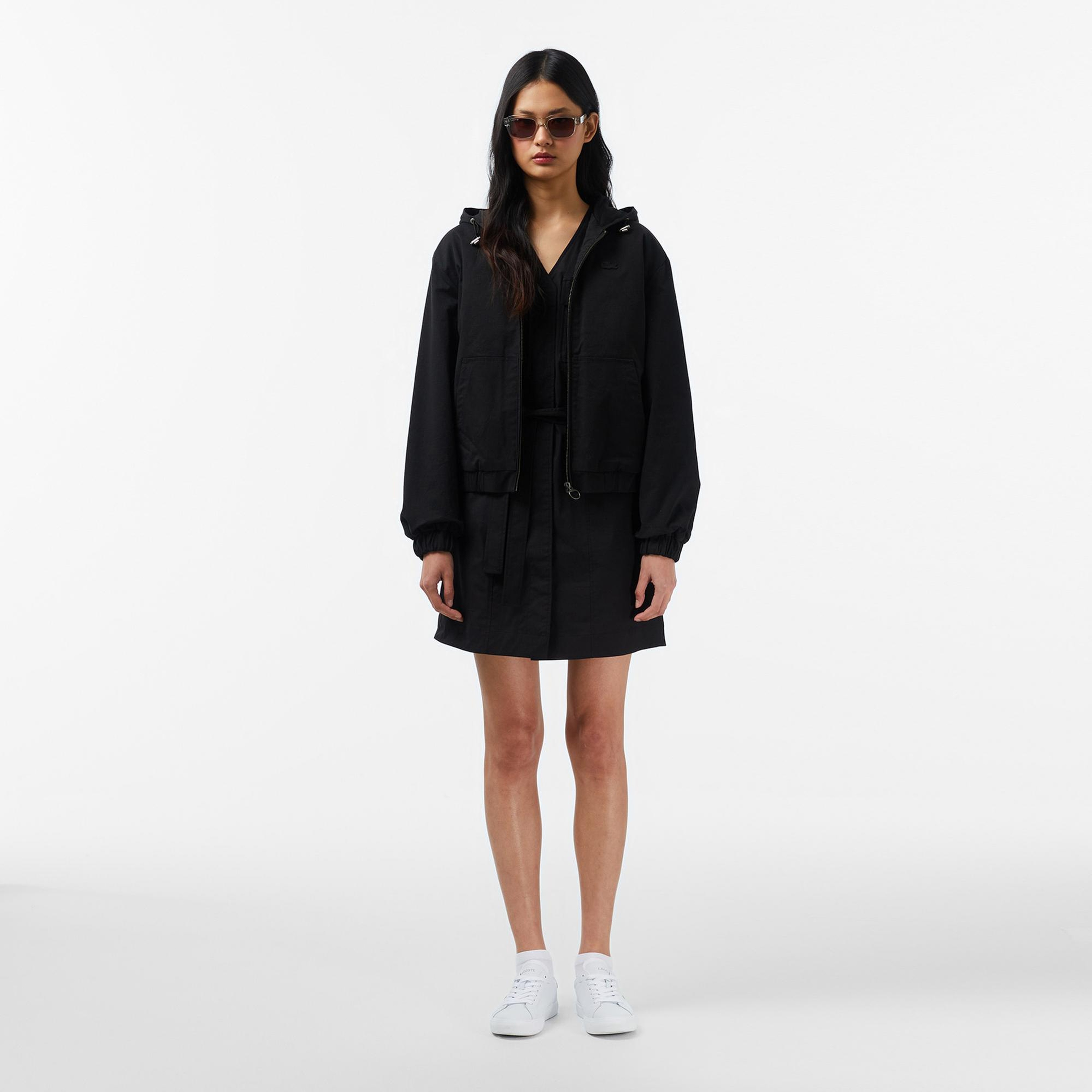 Lacoste Kadın Relaxed Fit Kapüşonlu Siyah Ceket