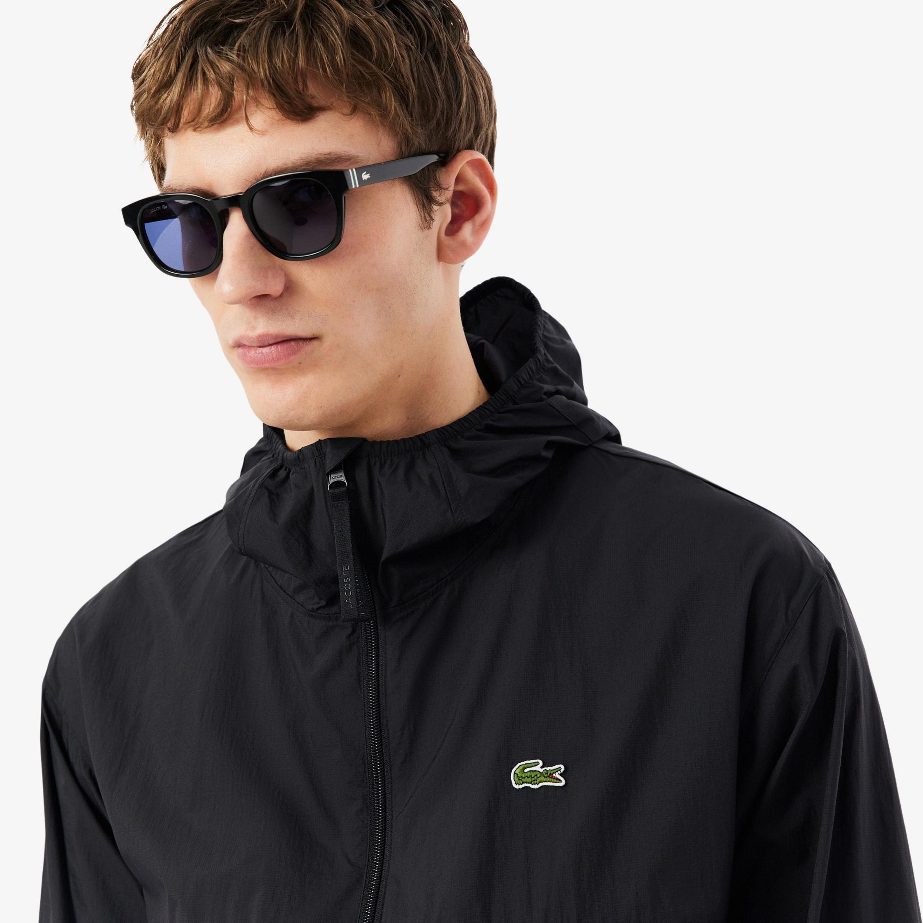 Lacoste Erkek Kapüşonlu Siyah Yağmurluk