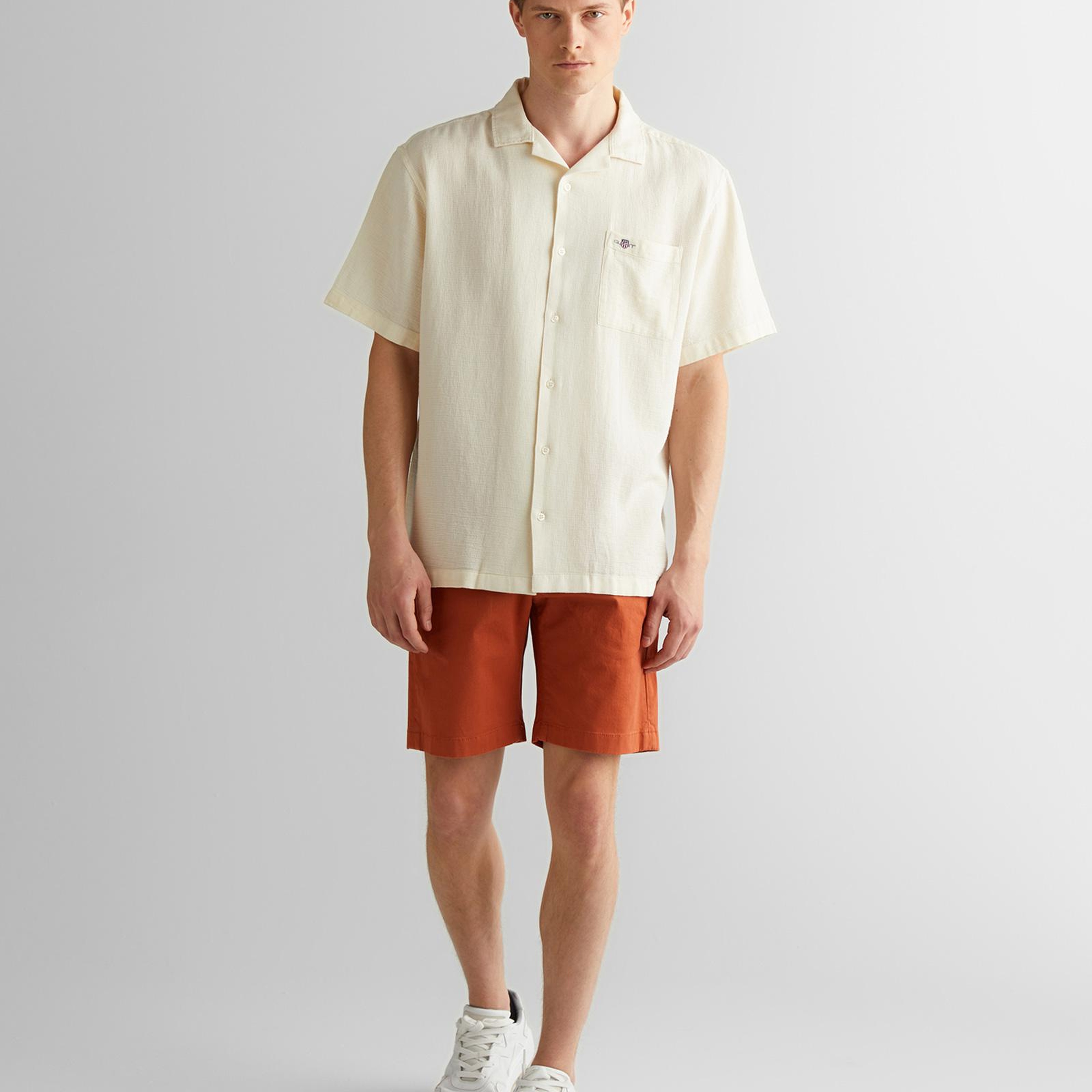 Gant Erkek Krem Regular Fit Gömlek Yaka Gömlek