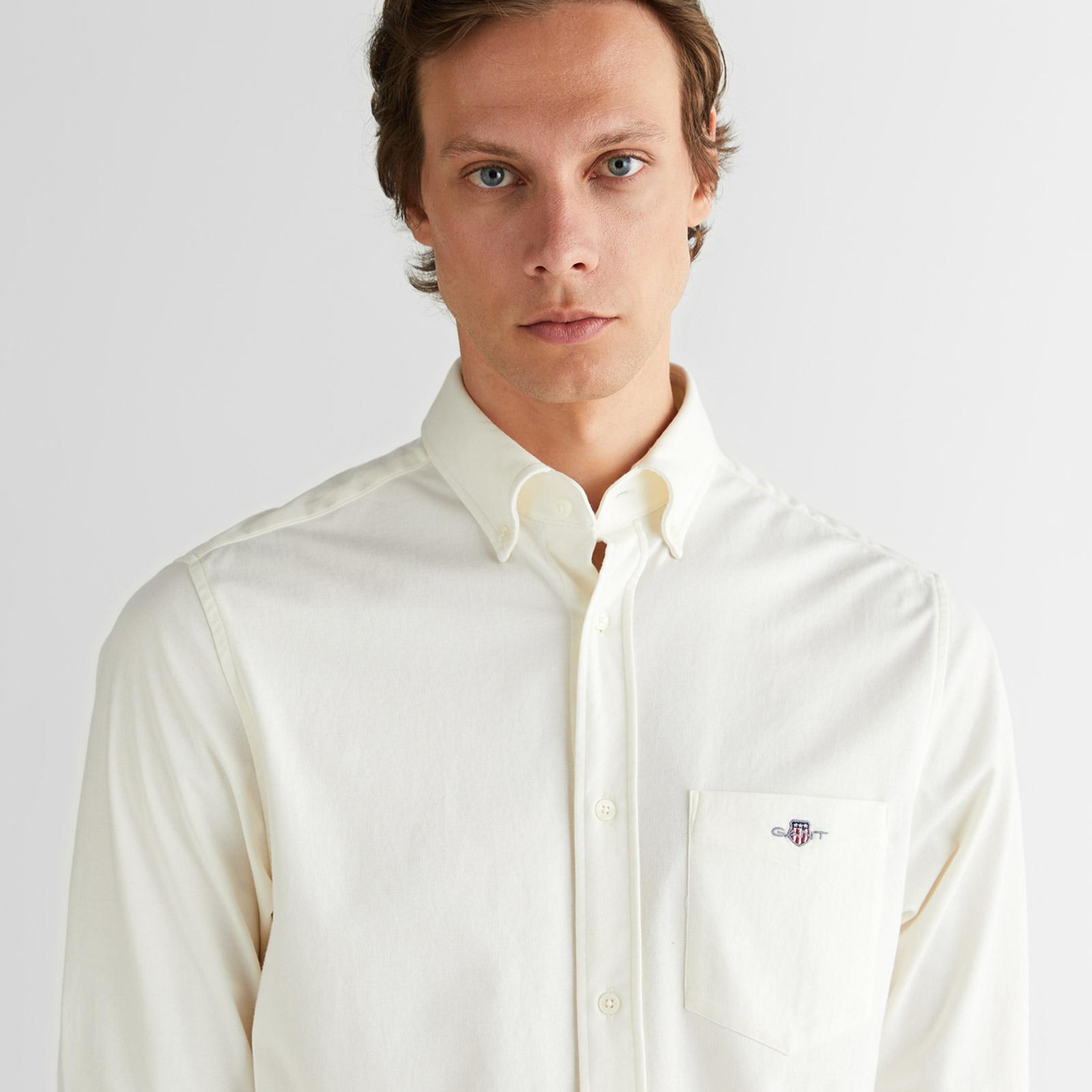 Gant Erkek Krem Regular Fit Düğmeli Yaka Gömlek