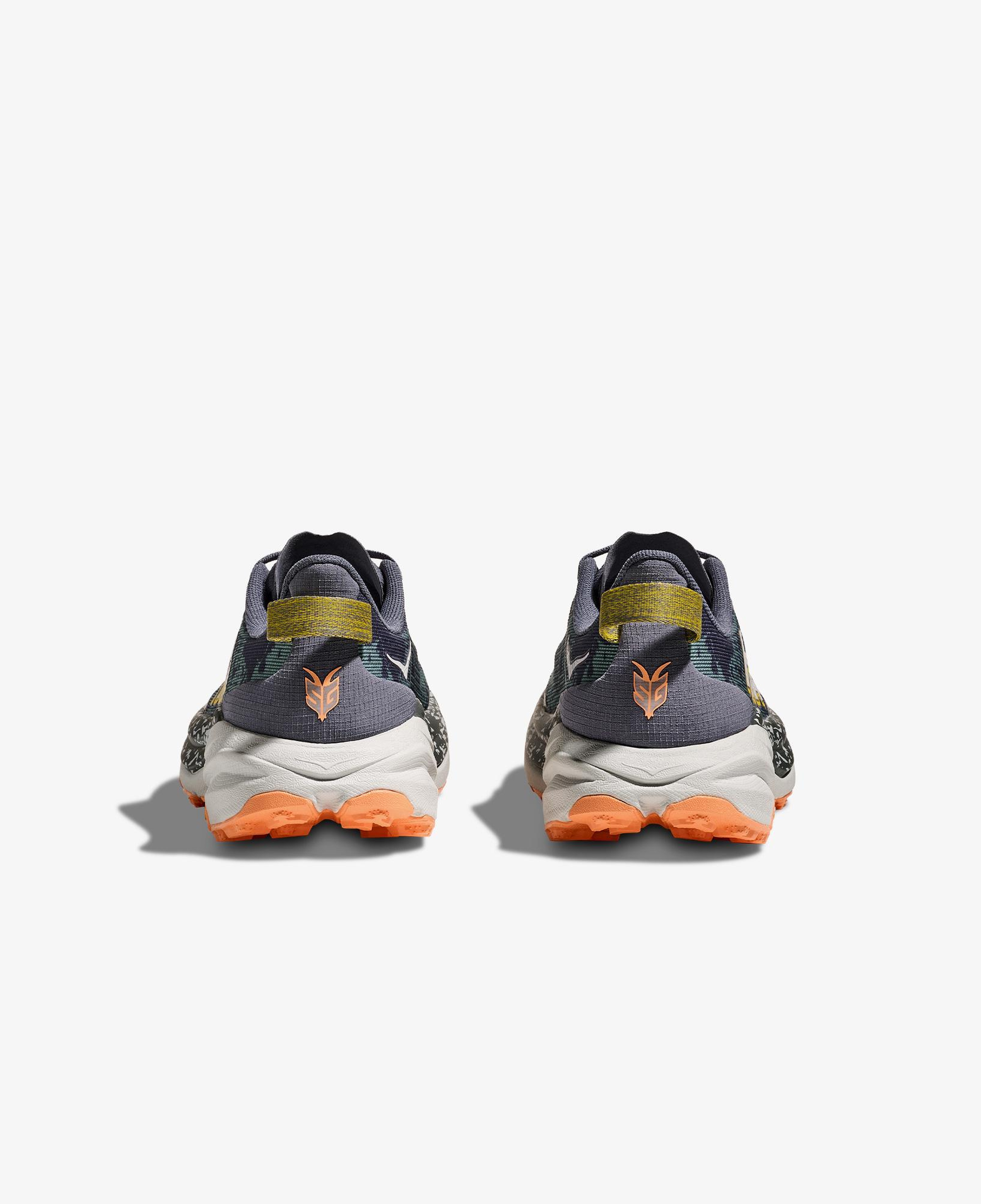 Hoka Speedgoat 6 Kadın Gri Koşu Ayakkabısı