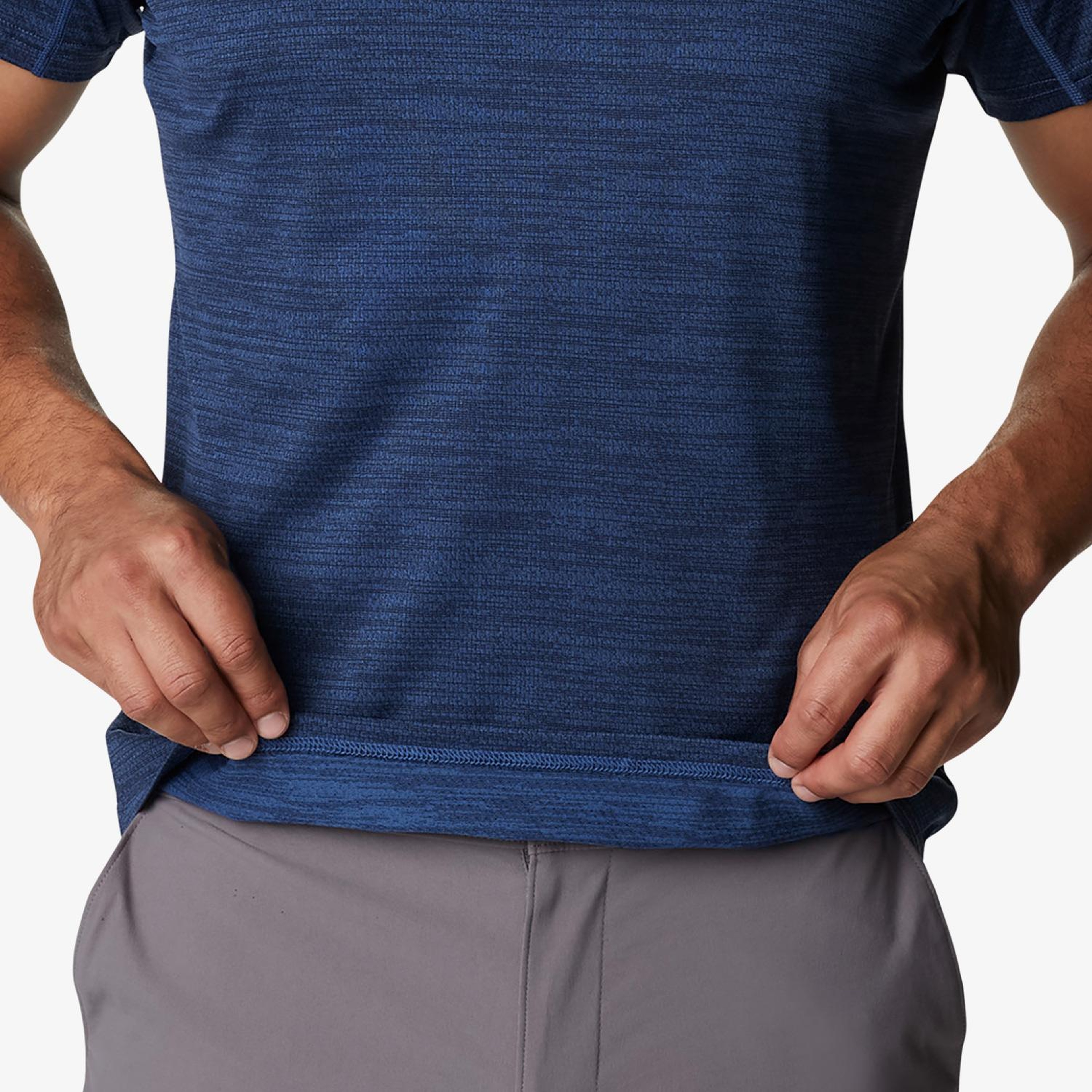 Columbia Alpine Chill Erkek Lacivert Günlük T-Shirt