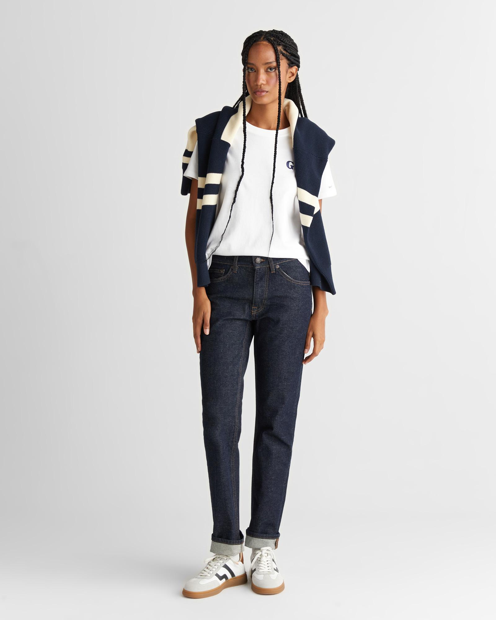 GANT Kadın Beyaz Regular Fit Bisiklet Yaka T-Shirt