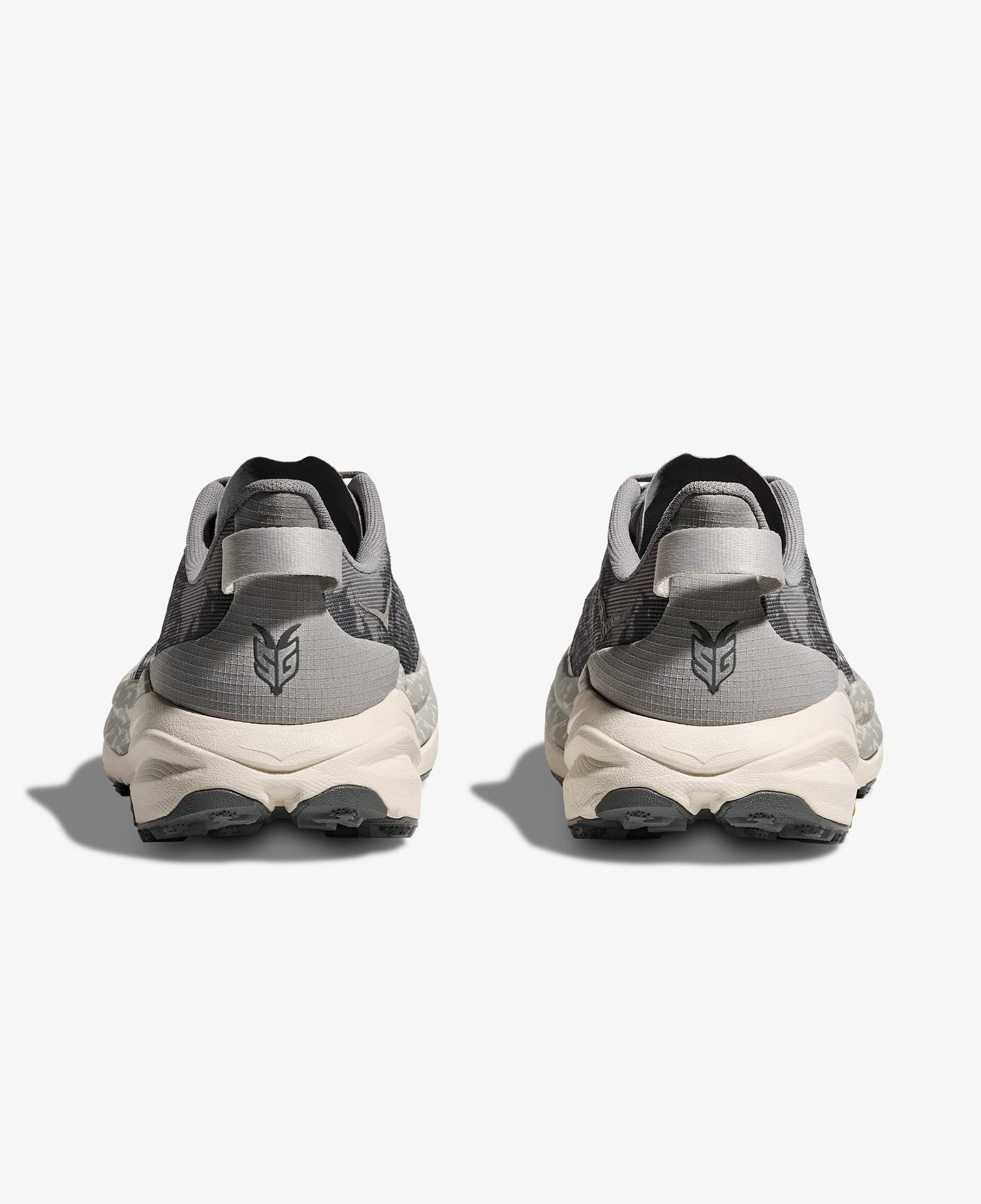 Hoka Speedgoat 6 Erkek Gri Koşu Ayakkabısı