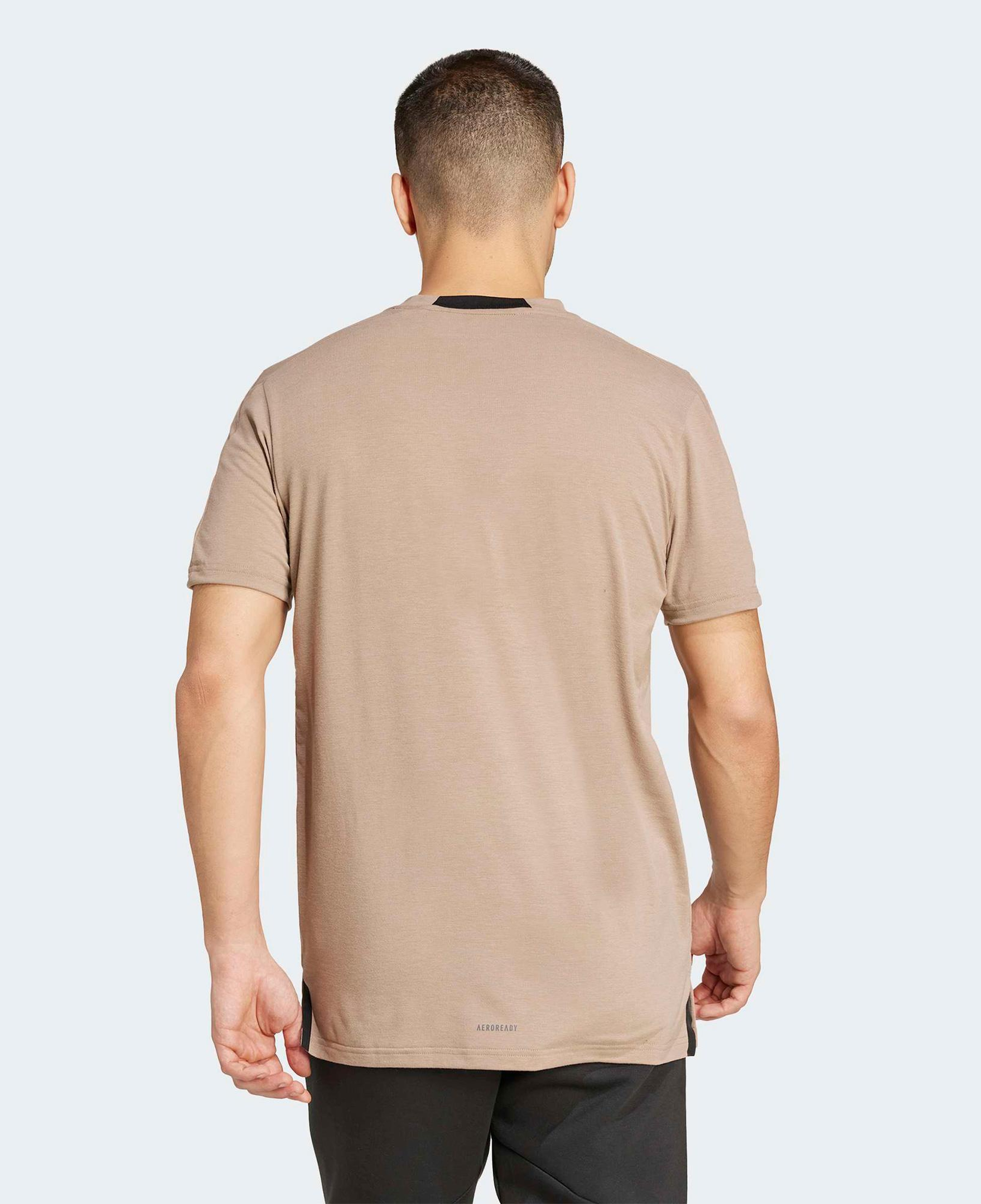 adidas Designed For Training Erkek Kahverengi Antrenman T-Shirt