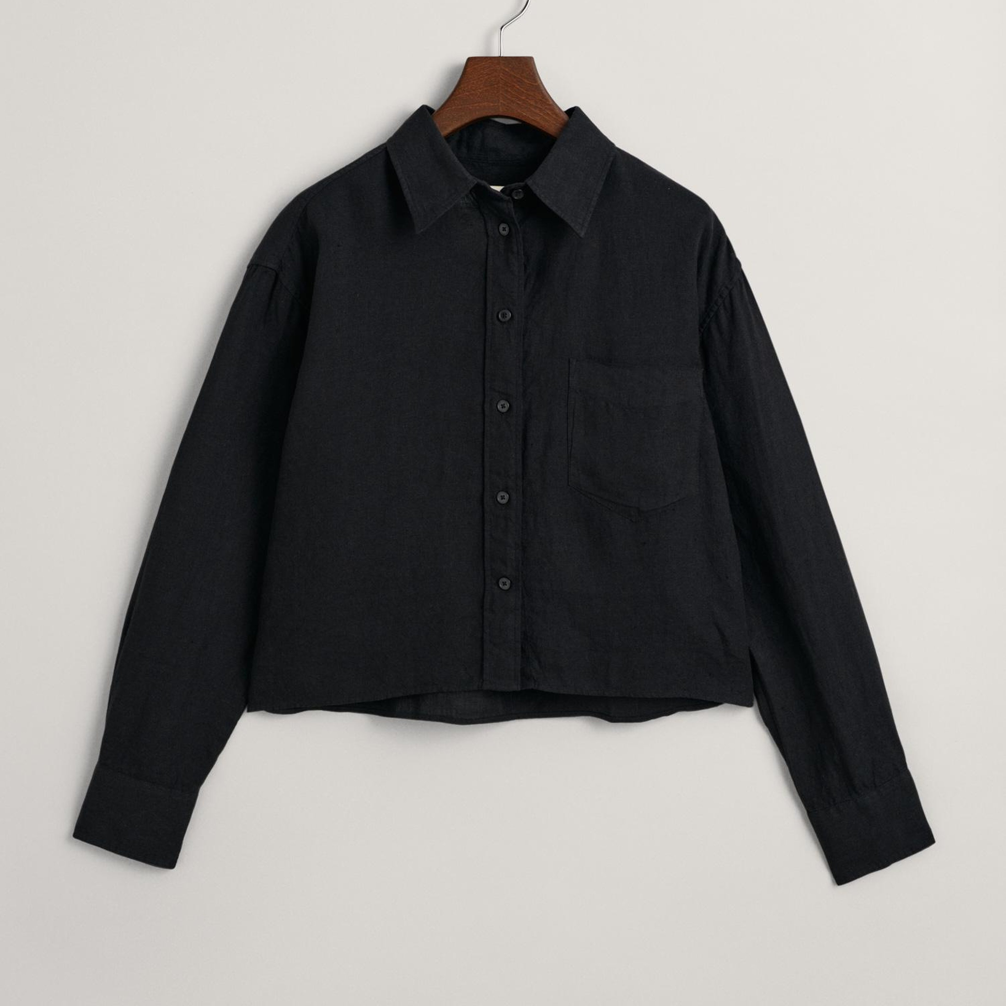 GANT Kadın Siyah Relaxed Fit Klasik Yaka Keten Gömlek