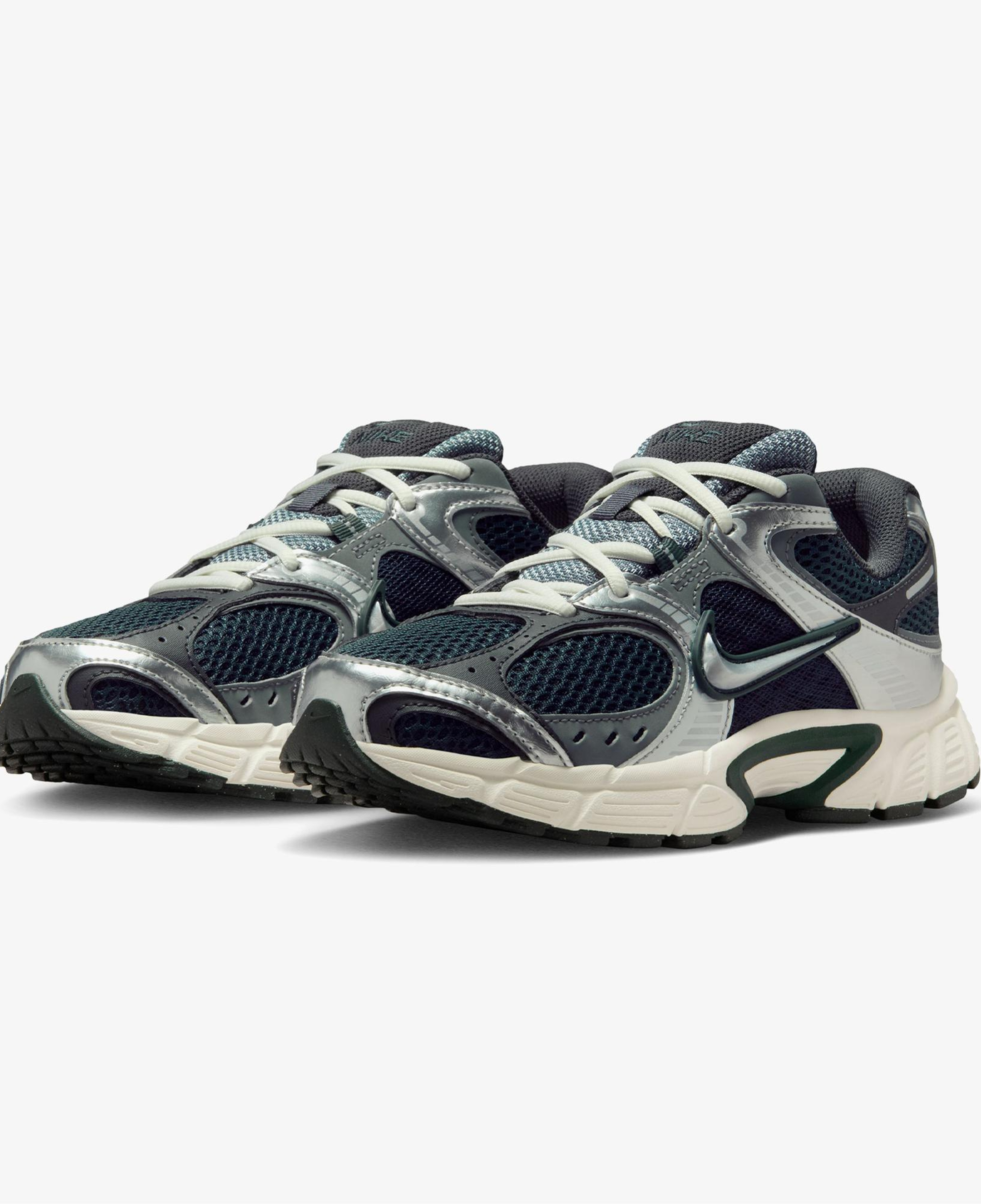 Nike V5 RNR Kadın Yeşil Spor Ayakkabı