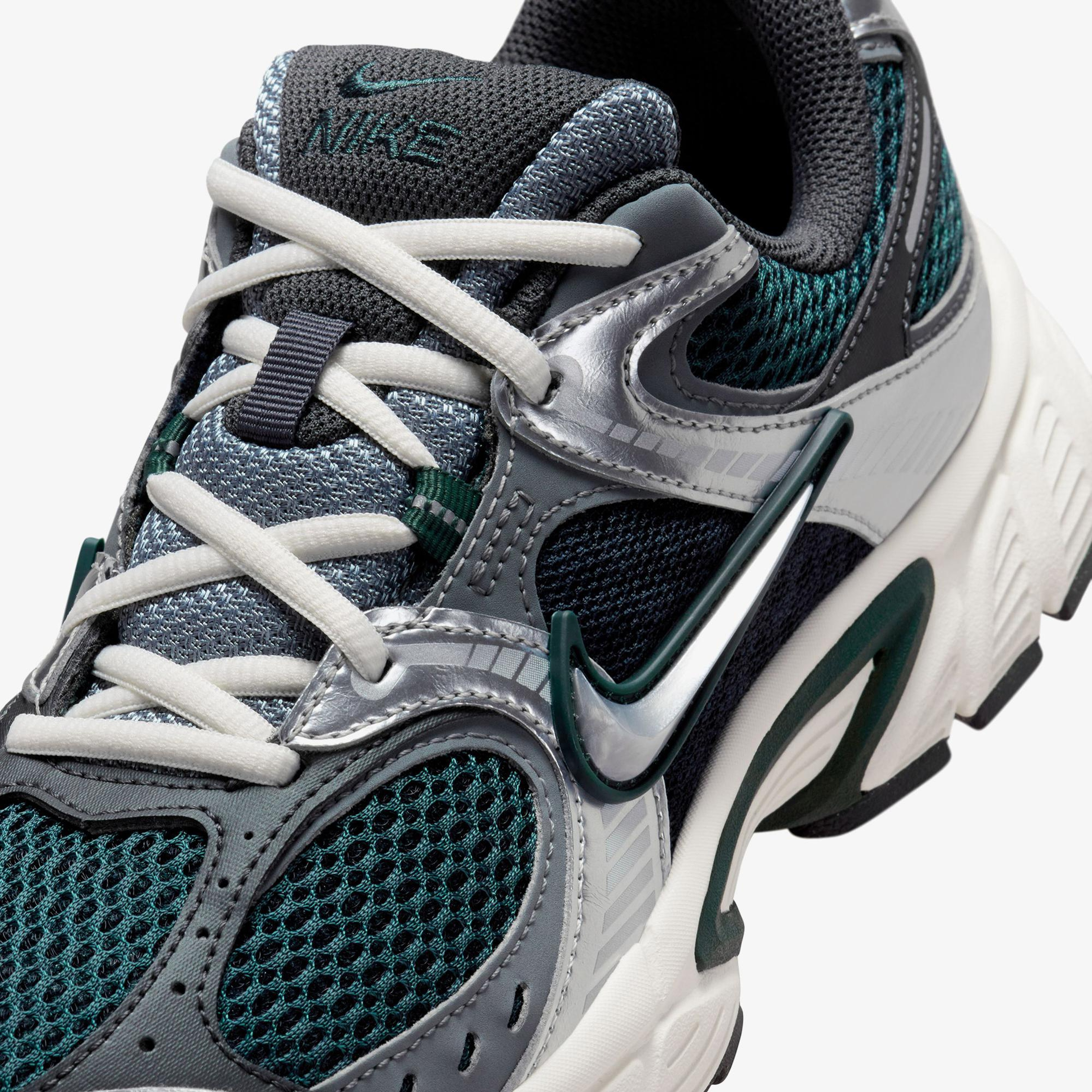 Nike V5 RNR Kadın Yeşil Spor Ayakkabı