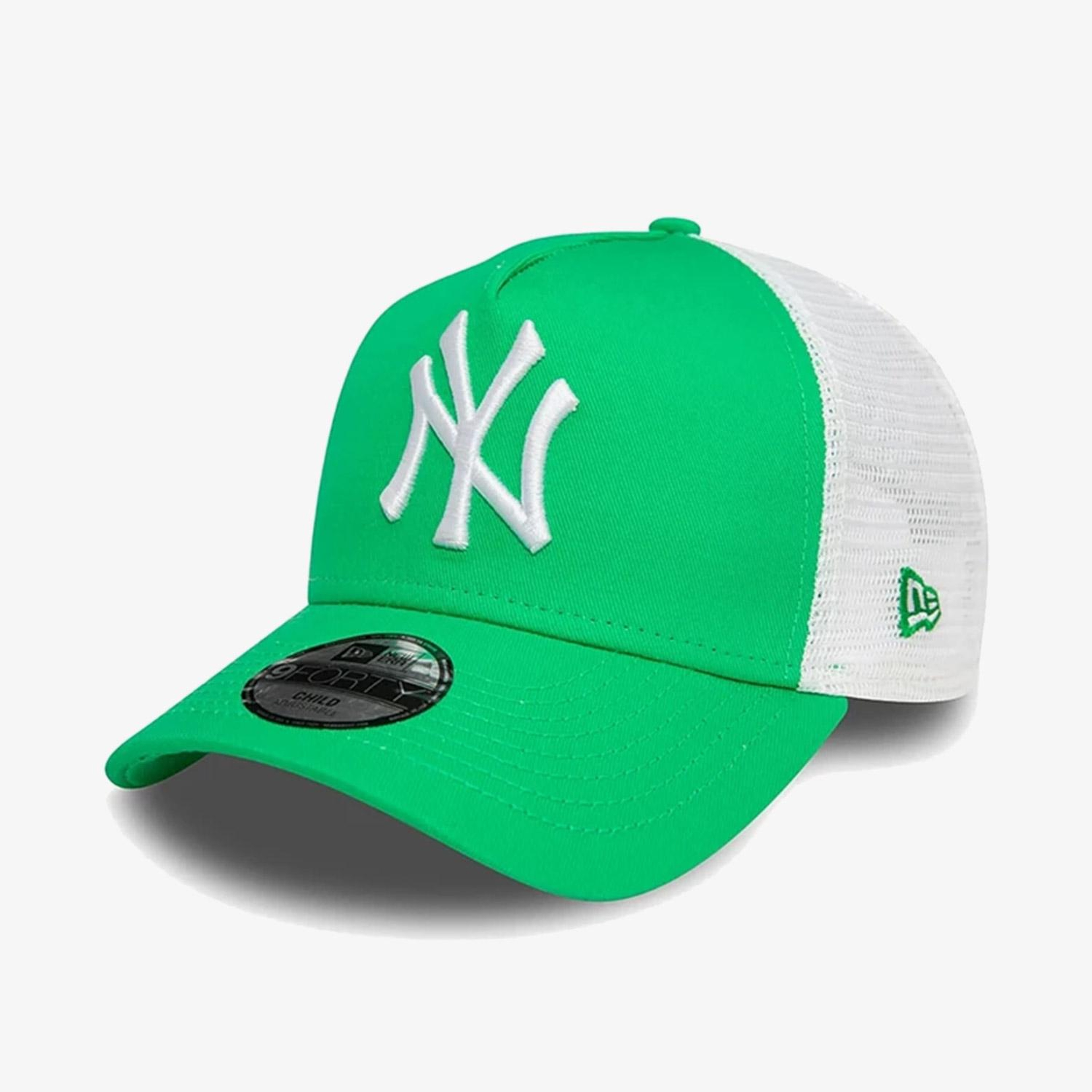 New Era League Essentials Trucker NY Yankees Çocuk Yeşil Şapka