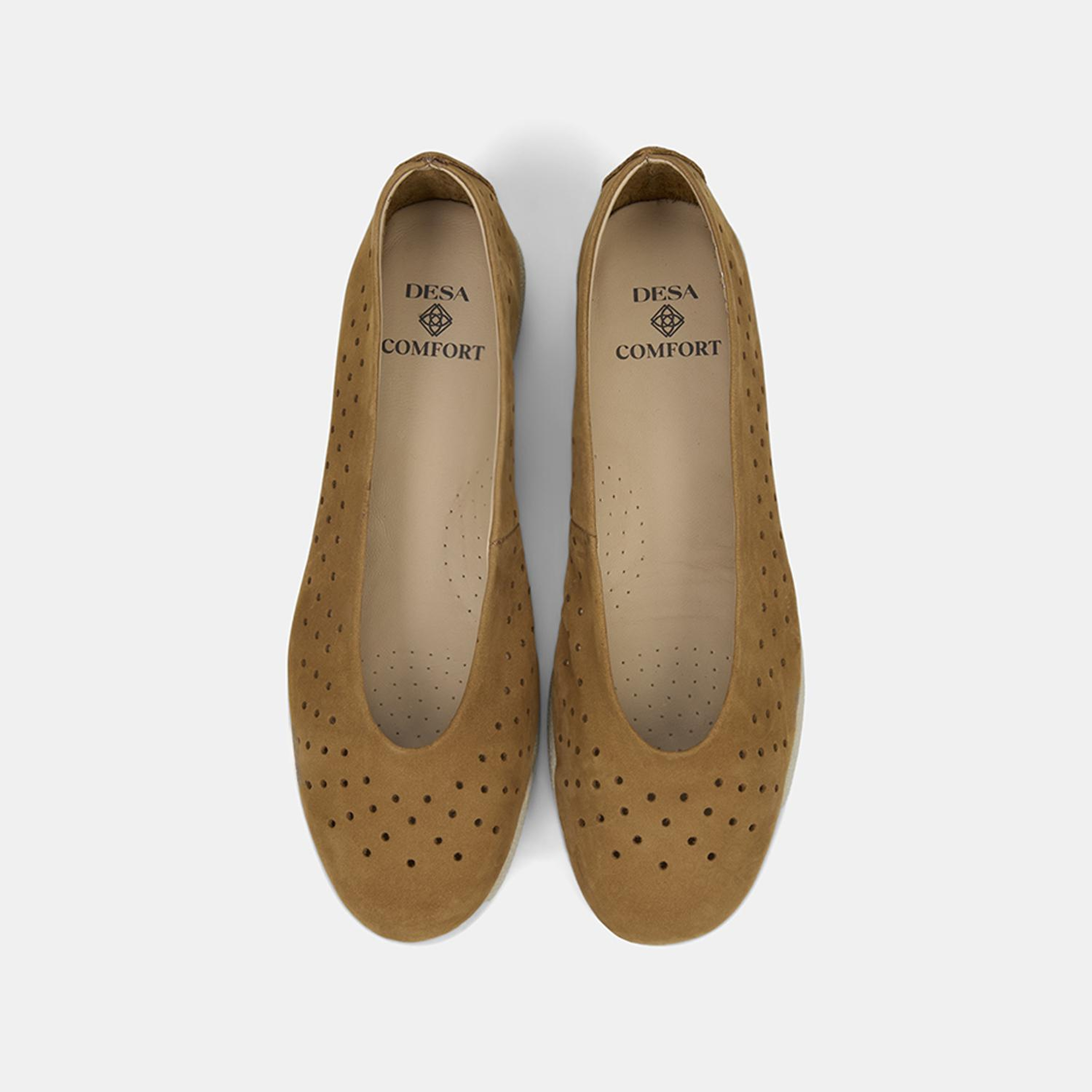 Kadın Kahve DesaComfort Perforeli Dolgu Topuklu Nubuk Deri Ayakkabı
