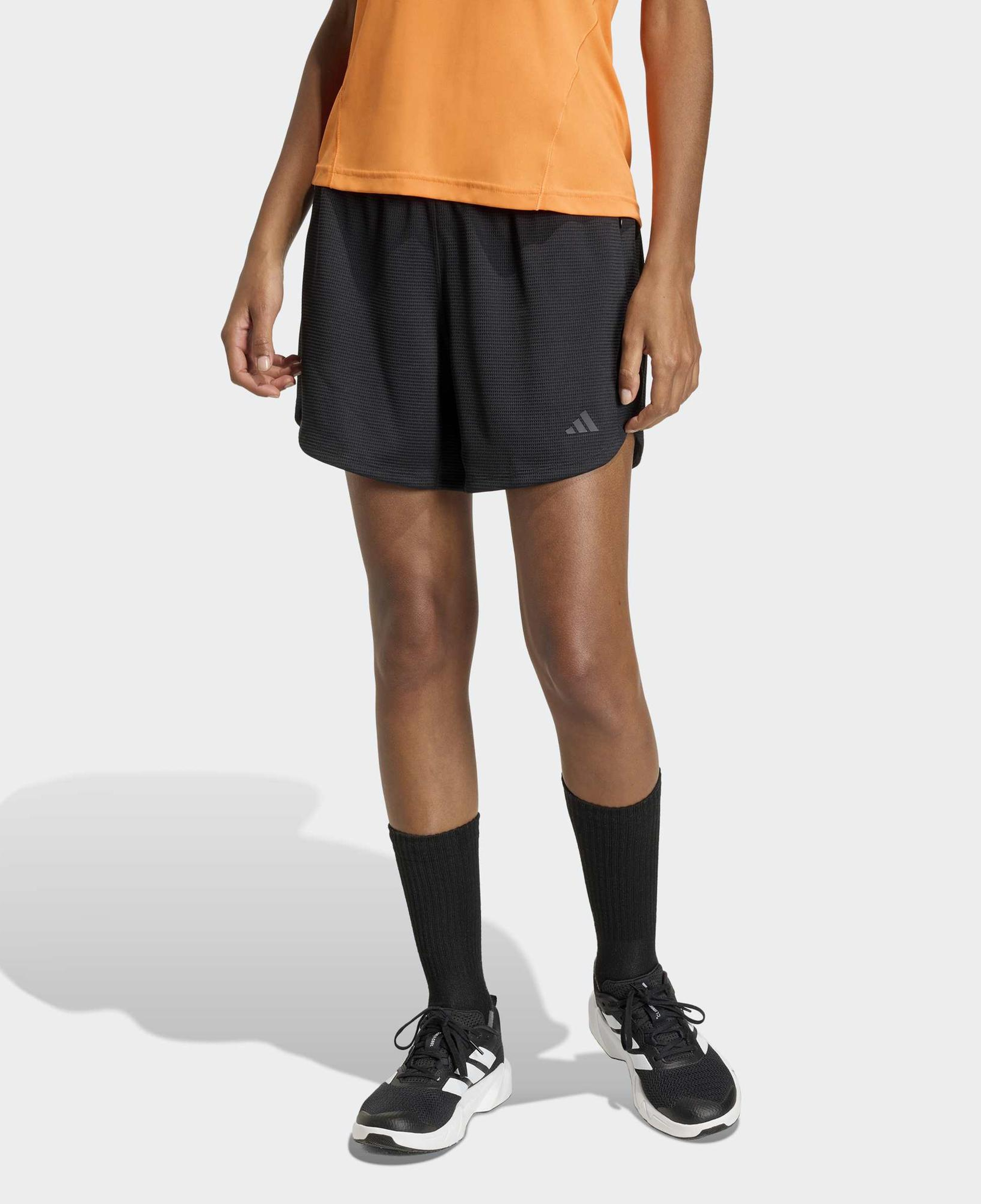 adidas Waffle Pacer Kadın Siyah Antrenman Şortu