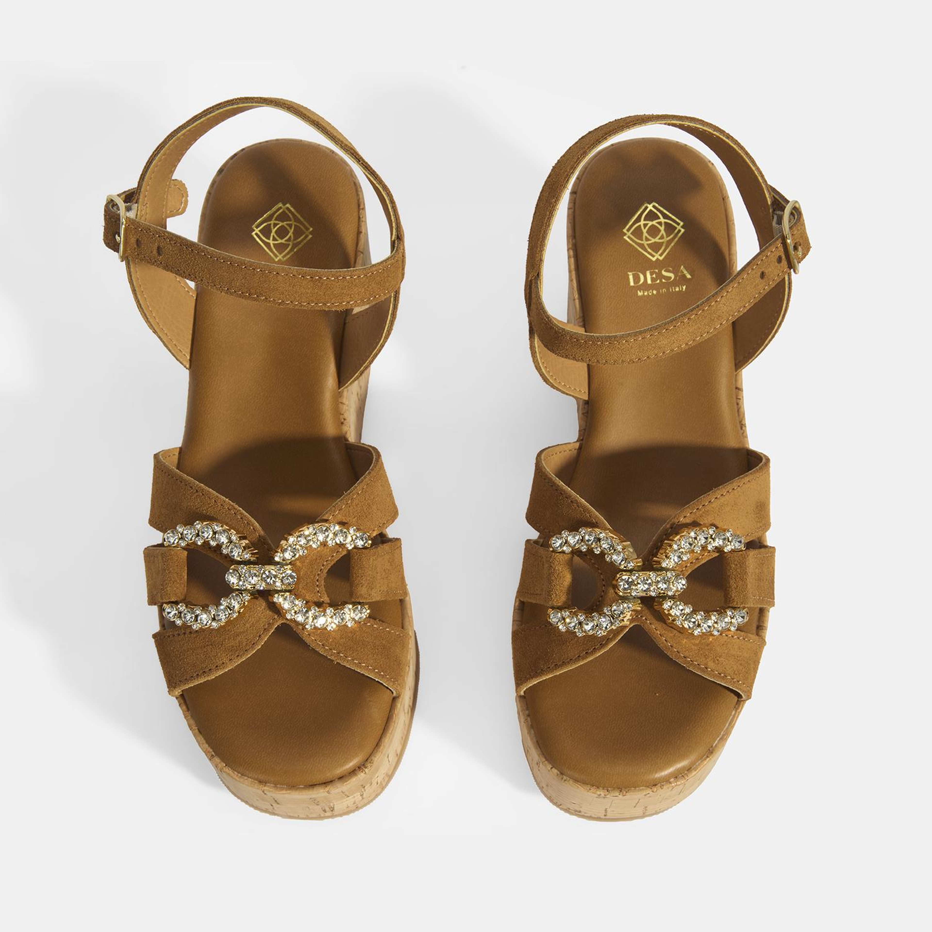 Kadın Taba Taşlı Toka Aksesuarlı Süet Dolgu Topuklu Sandalet