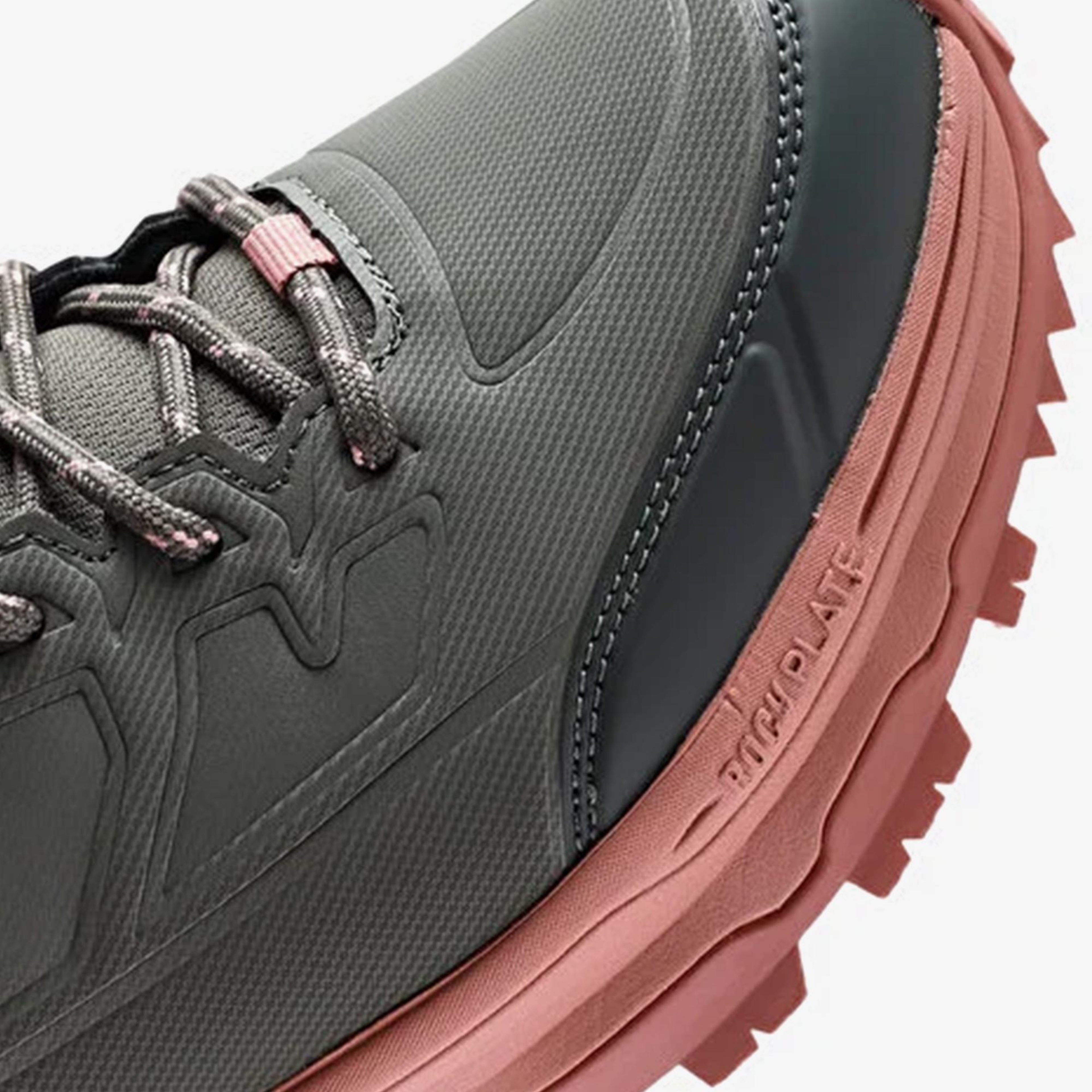 Skechers Max Protect Legacy - Weekend Getaway Kadın Gri Pembe Outdoor Bot