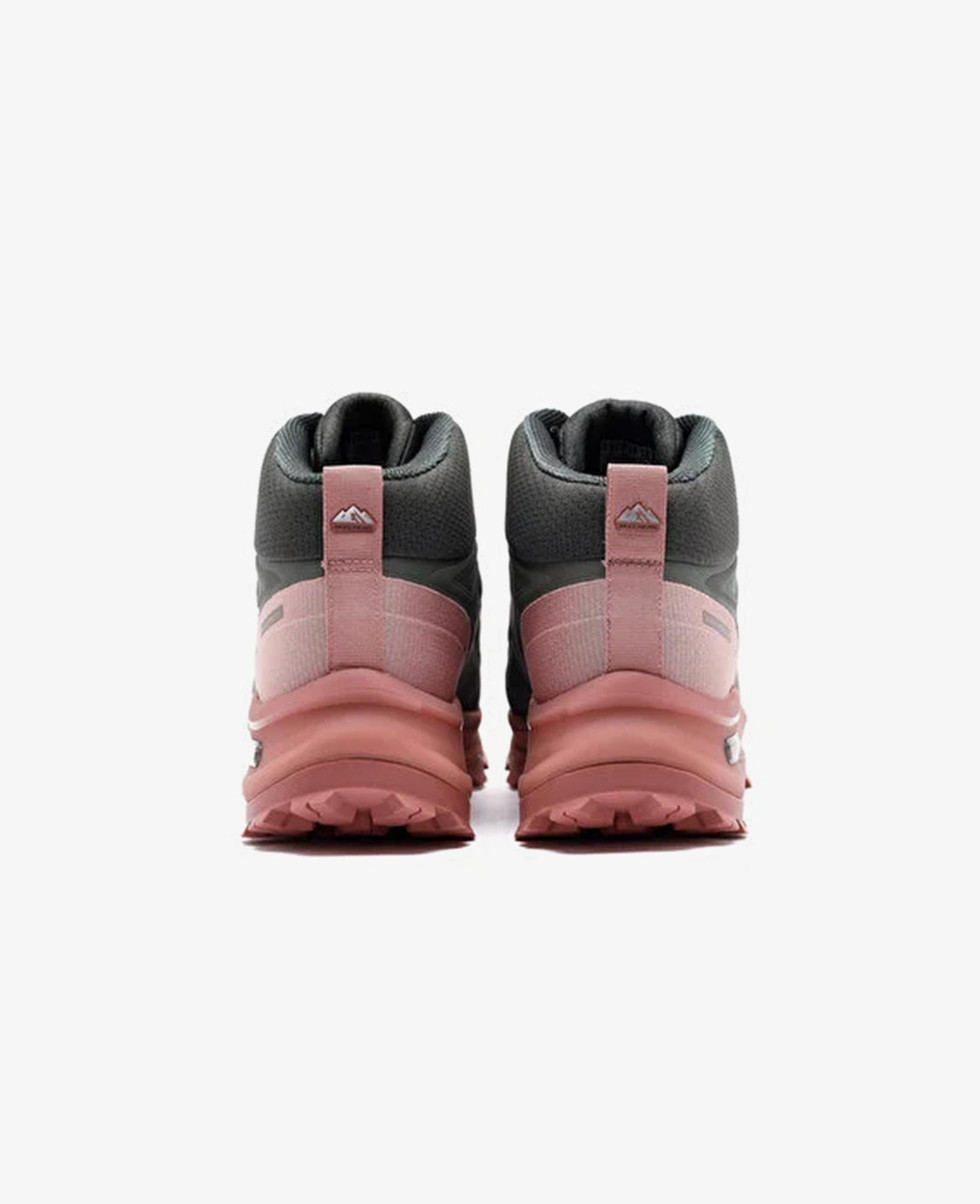 Skechers Max Protect Legacy - Weekend Getaway Kadın Gri Pembe Outdoor Bot