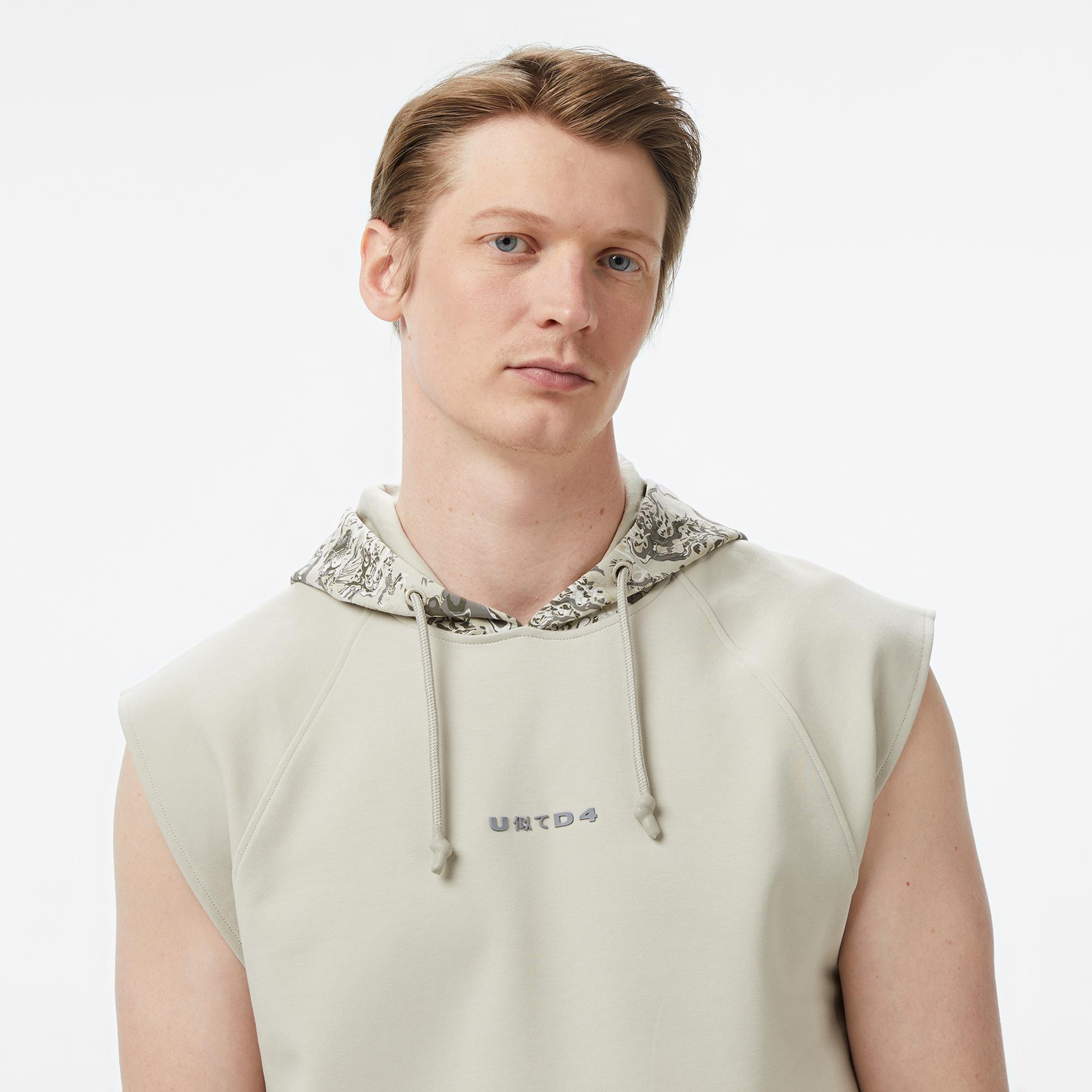 UNITED4 Comfort Fit Erkek Krem Sweatshirt