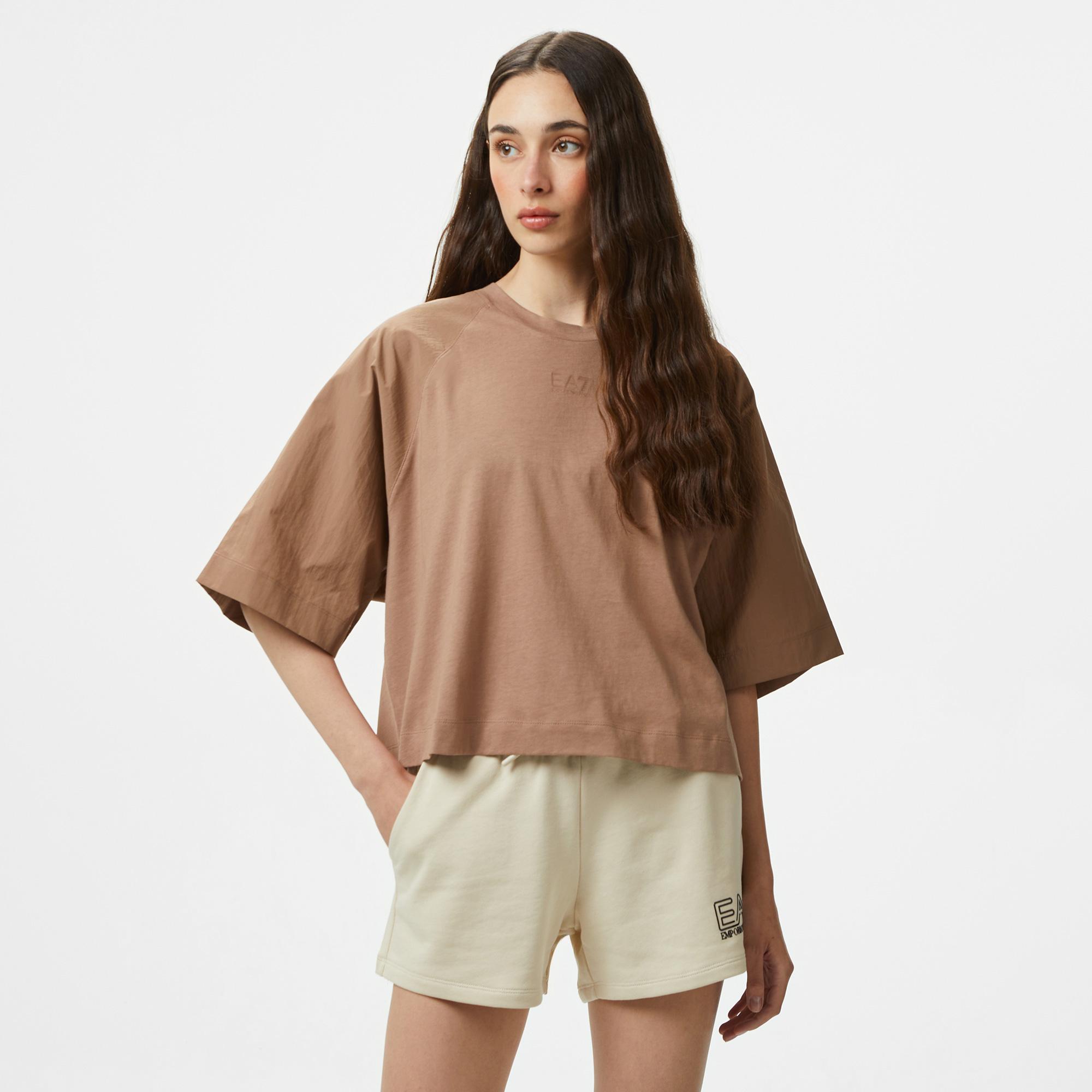 Emporio Armani Contemporary Kadın Kahverengi T-Shirt