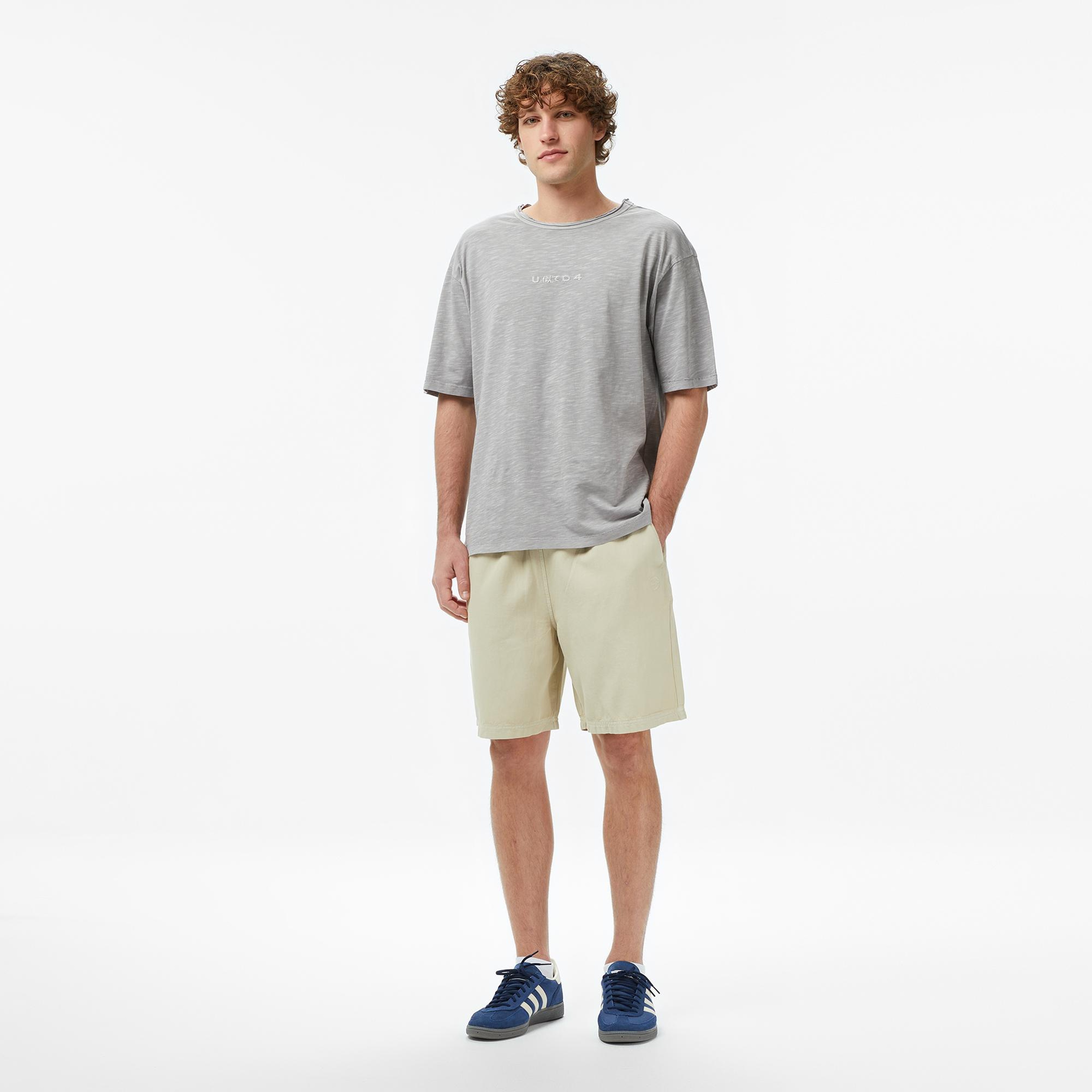 UNITED4 Regular Fit Erkek Krem Şort