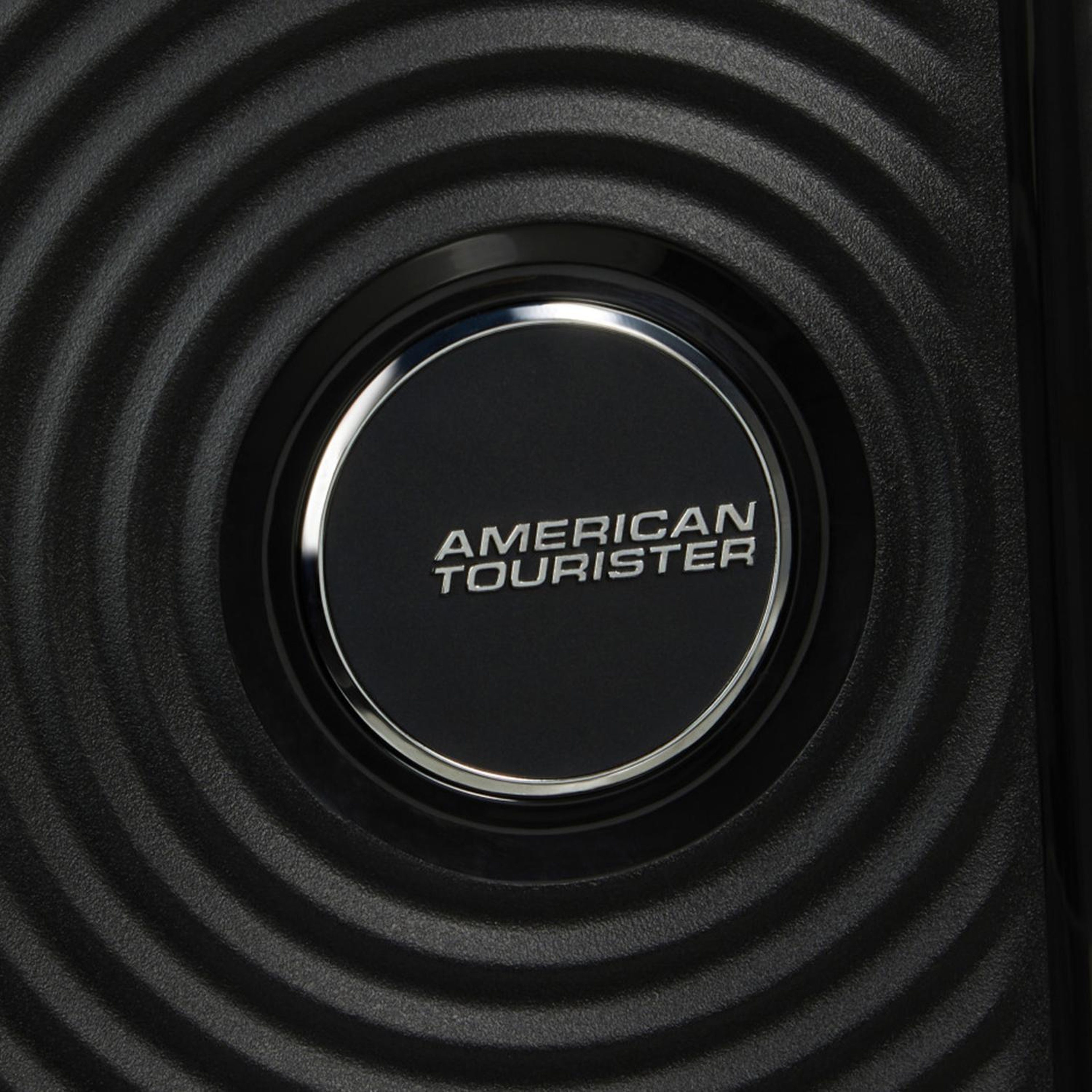 American Tourister Soundbox Mini Kabin Boy Valiz