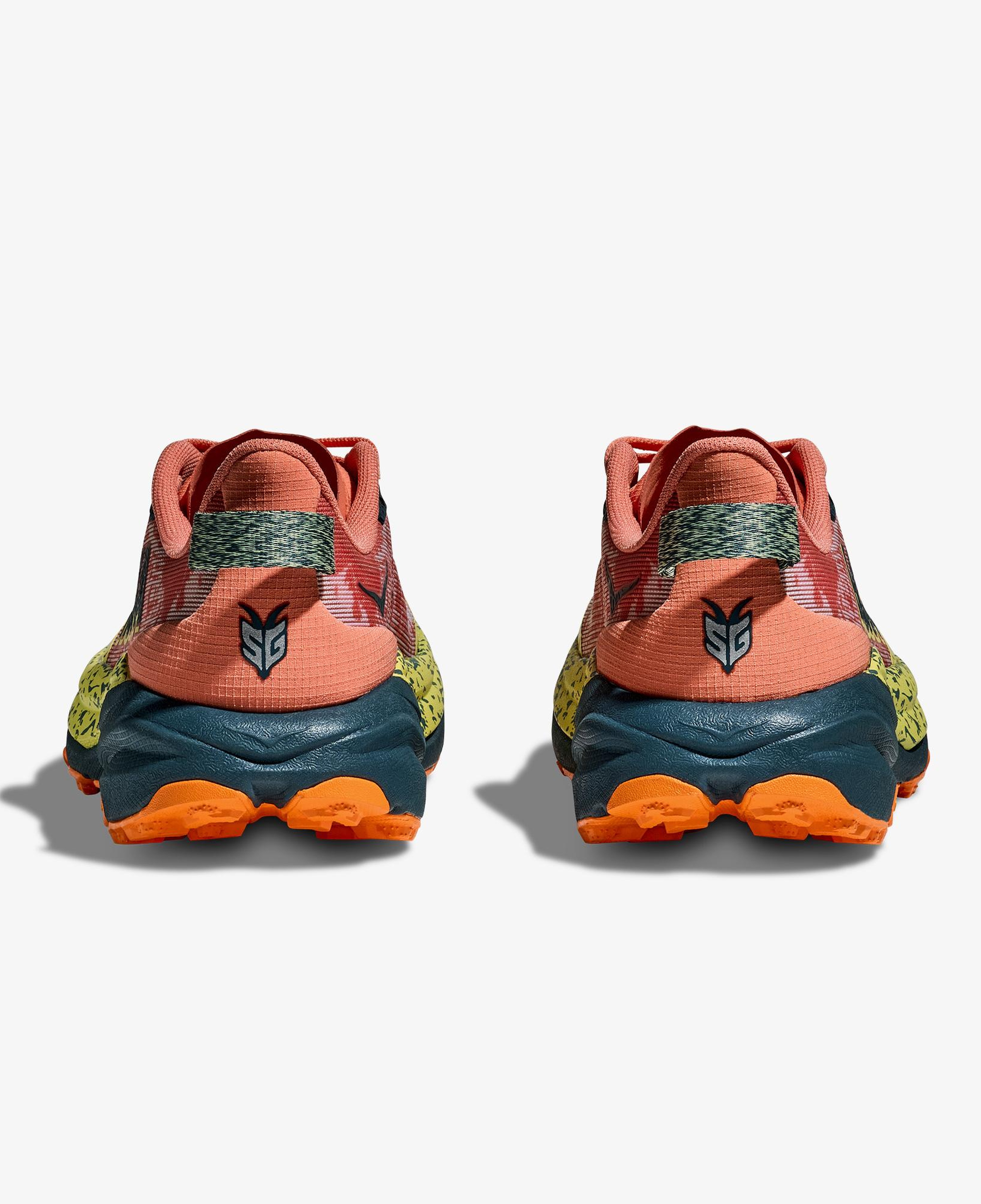 Hoka Speedgoat 6 Kadın Turuncu Arazi Koşu Ayakkabısı