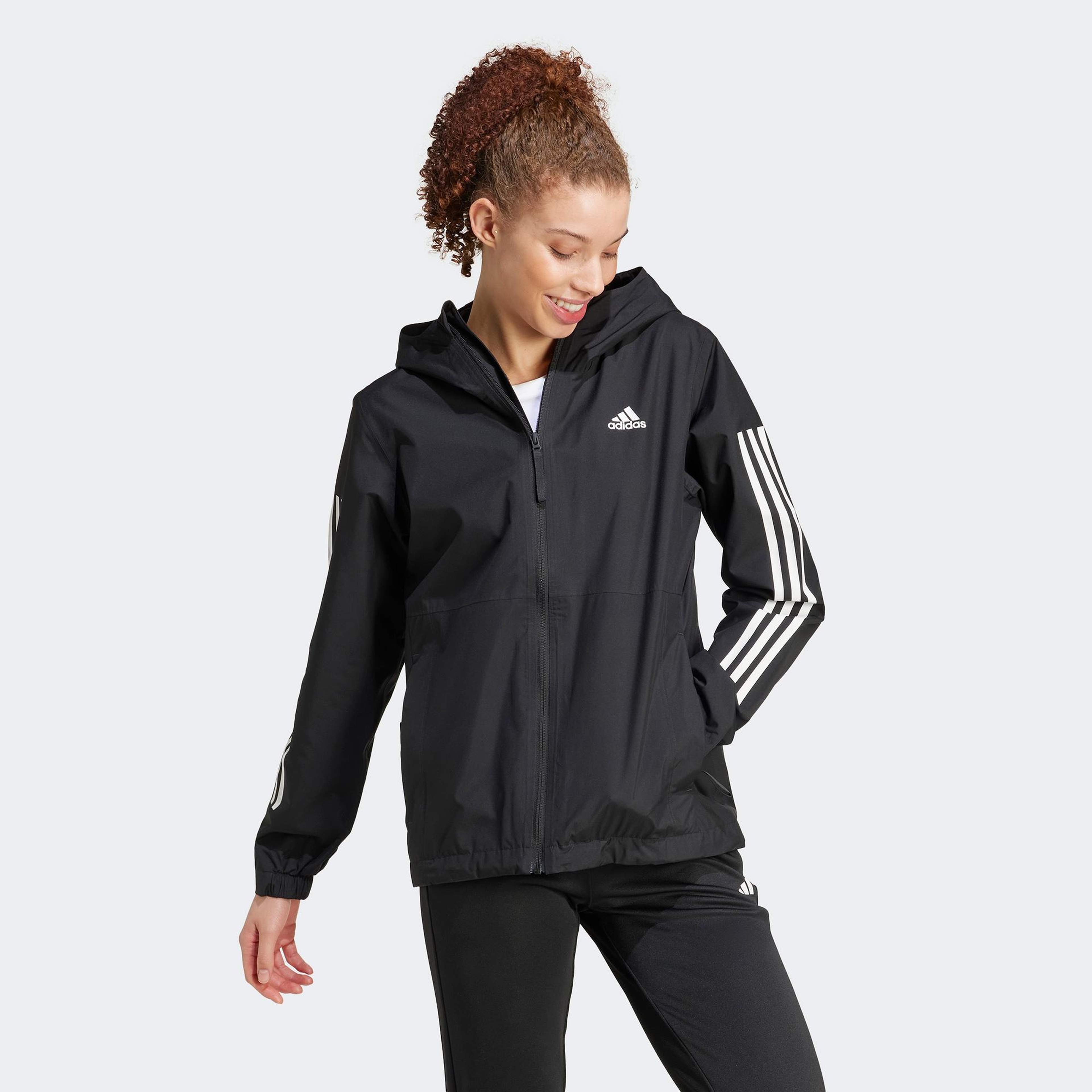 adidas Essentials 3 Striped Rain.RDY Kadın Siyah Günlük Mont