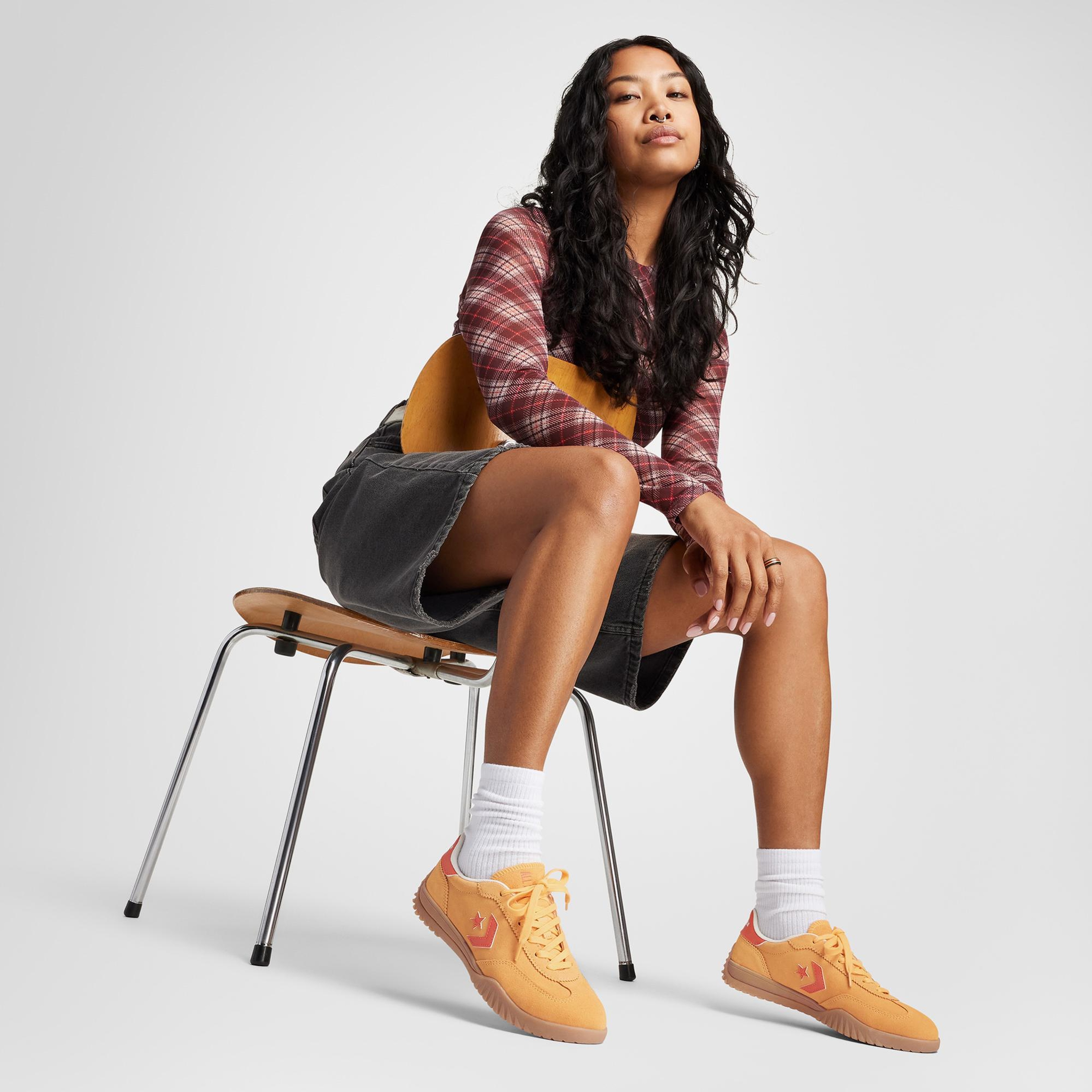 Converse Run Star Trainer Suede Unisex Turuncu Sneaker