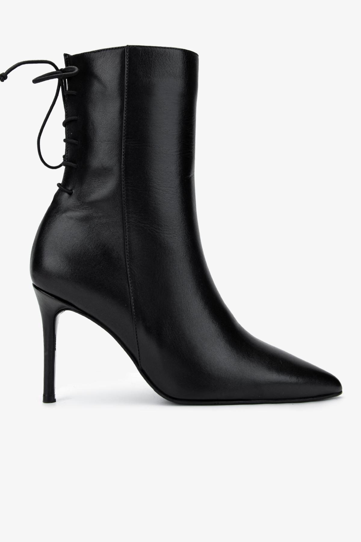 Valmenti Kadın Hakiki Deri Siyah Topuklu Bot