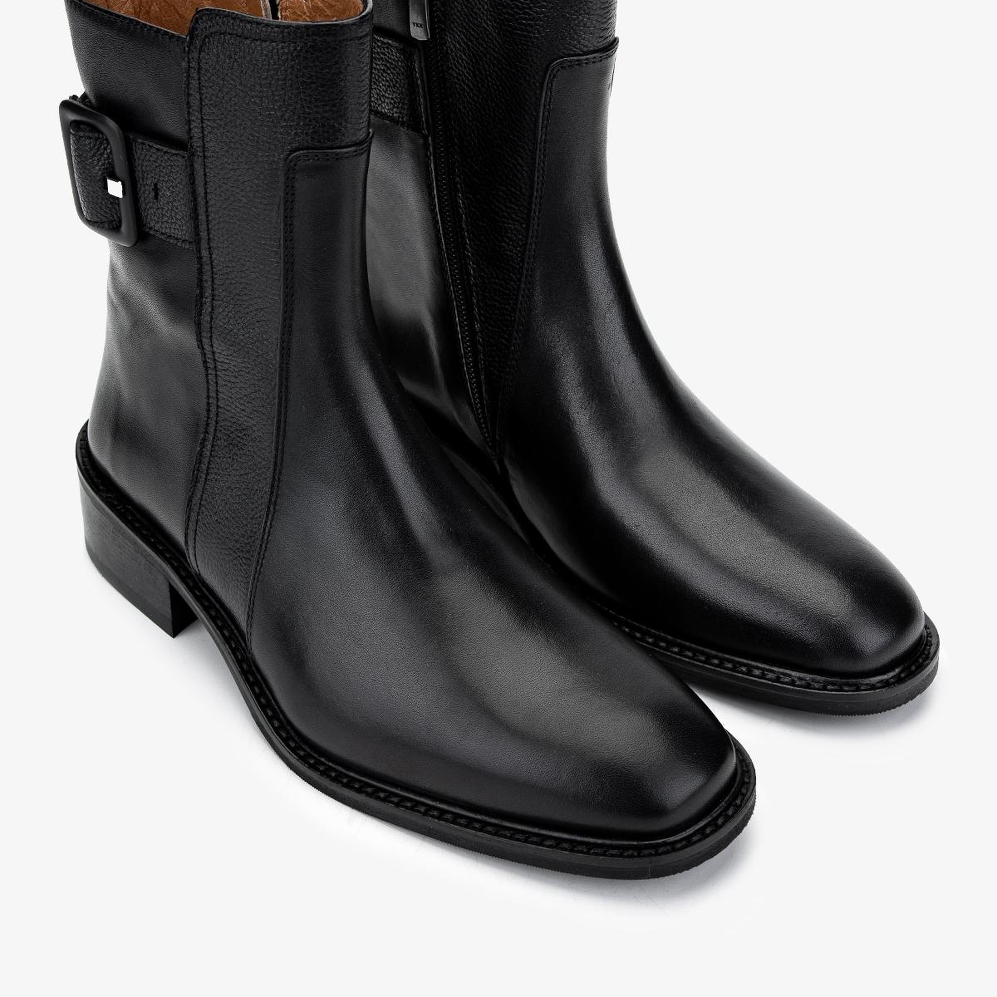 Valmenti Kadın Hakiki Deri Siyah Düz Bot