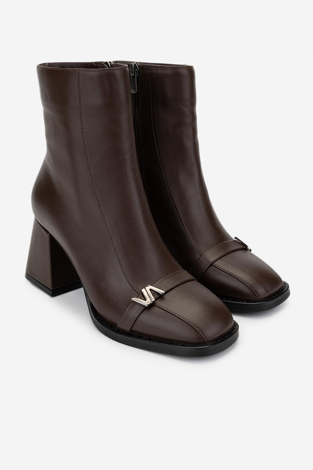 Valmenti Kadın Hakiki Deri Kahverengi Topuklu Bot