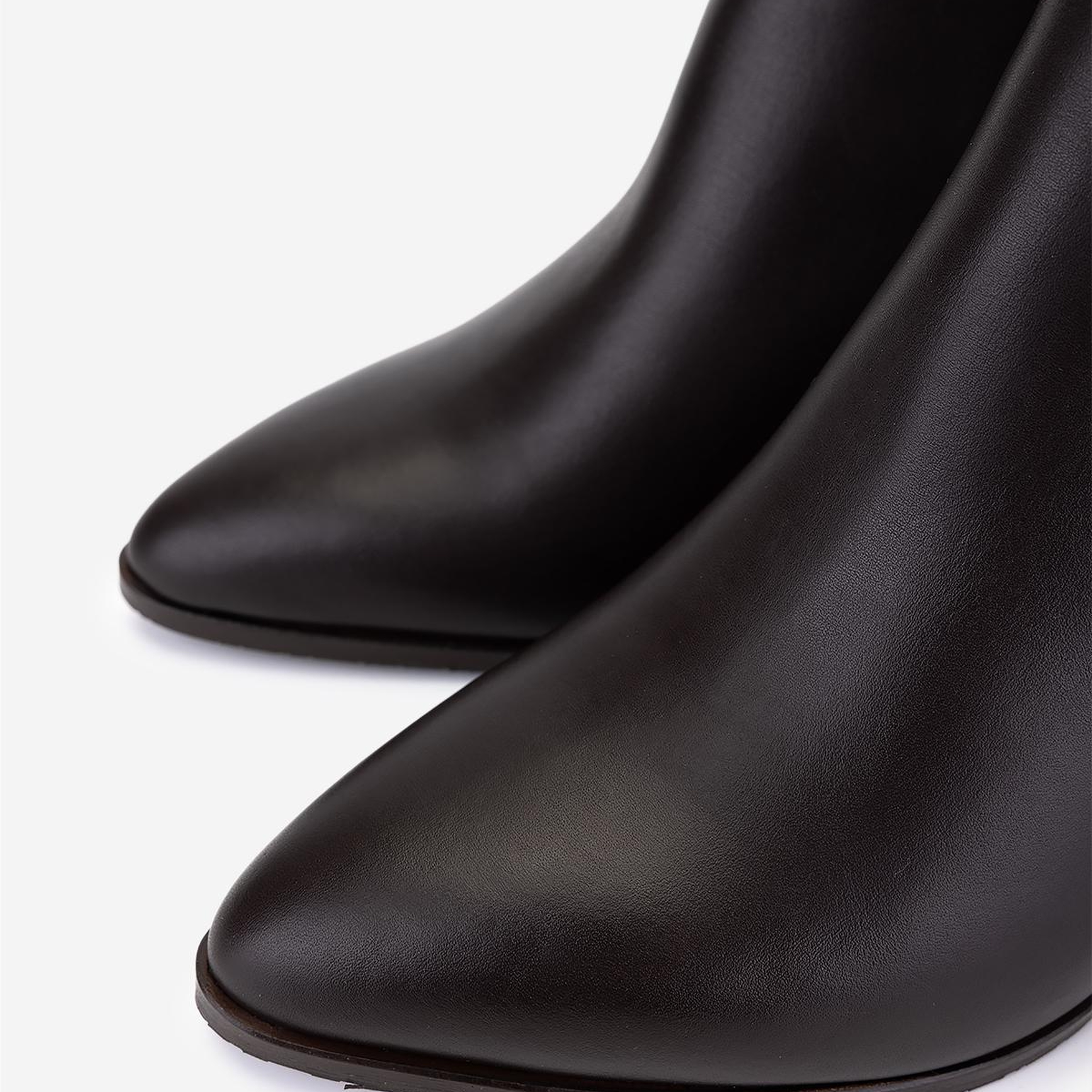 Valmenti Kadın Hakiki Deri Kahverengi Topuklu Bot