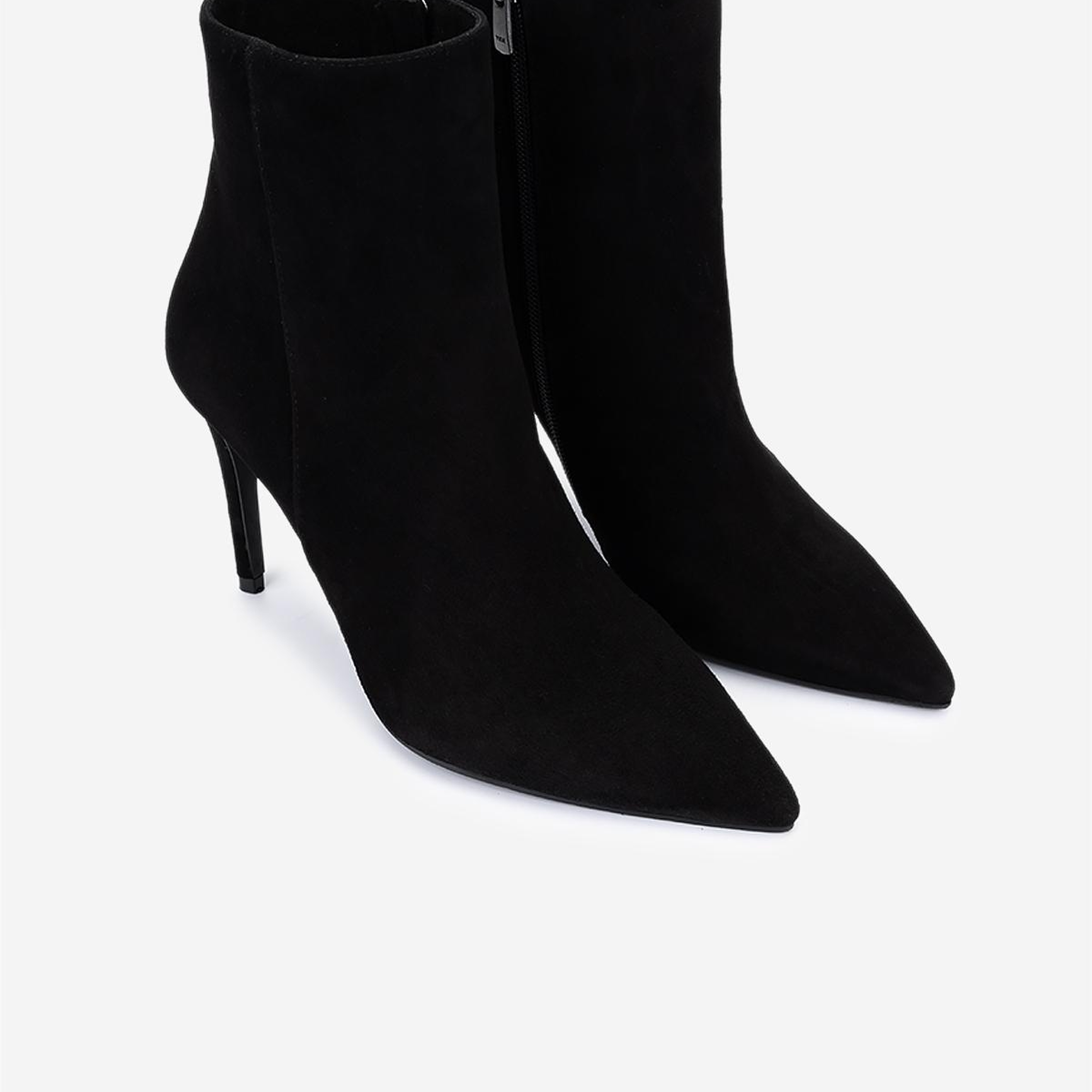 Valmenti Kadın Hakiki Deri Siyah Süet Topuklu Bot