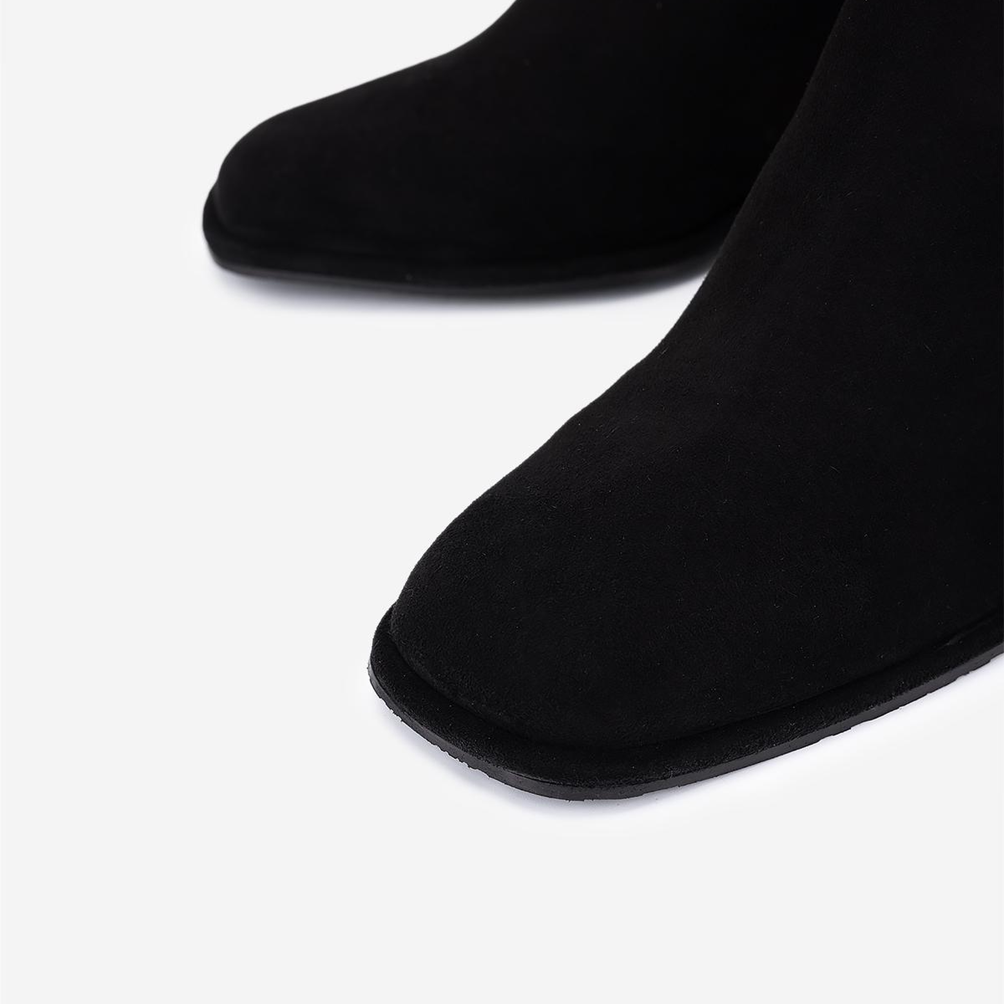 Valmenti Kadın Hakiki Deri Siyah Süet Topuklu Bot