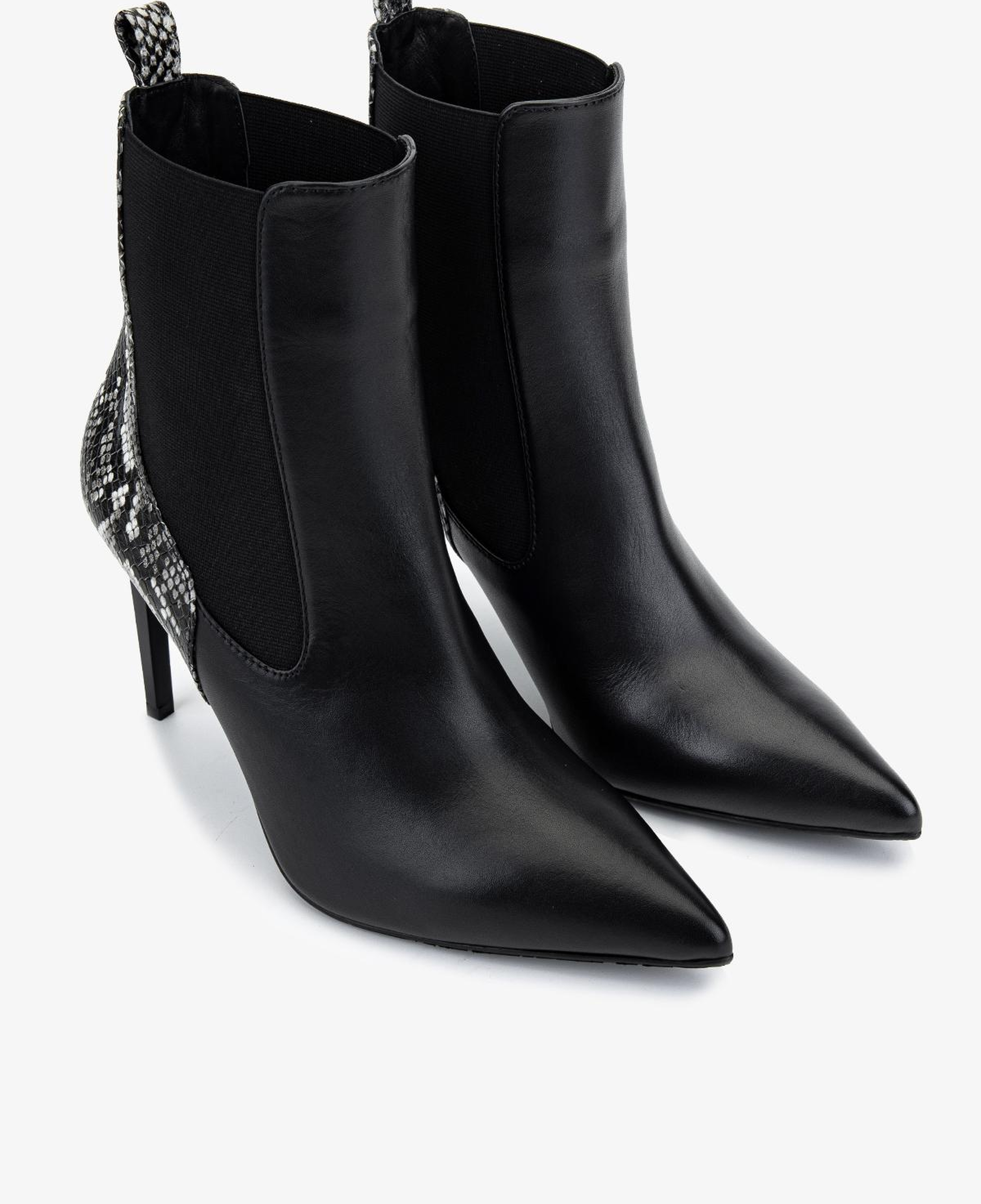 Valmenti Kadın Hakiki Deri Siyah Topuklu Bot