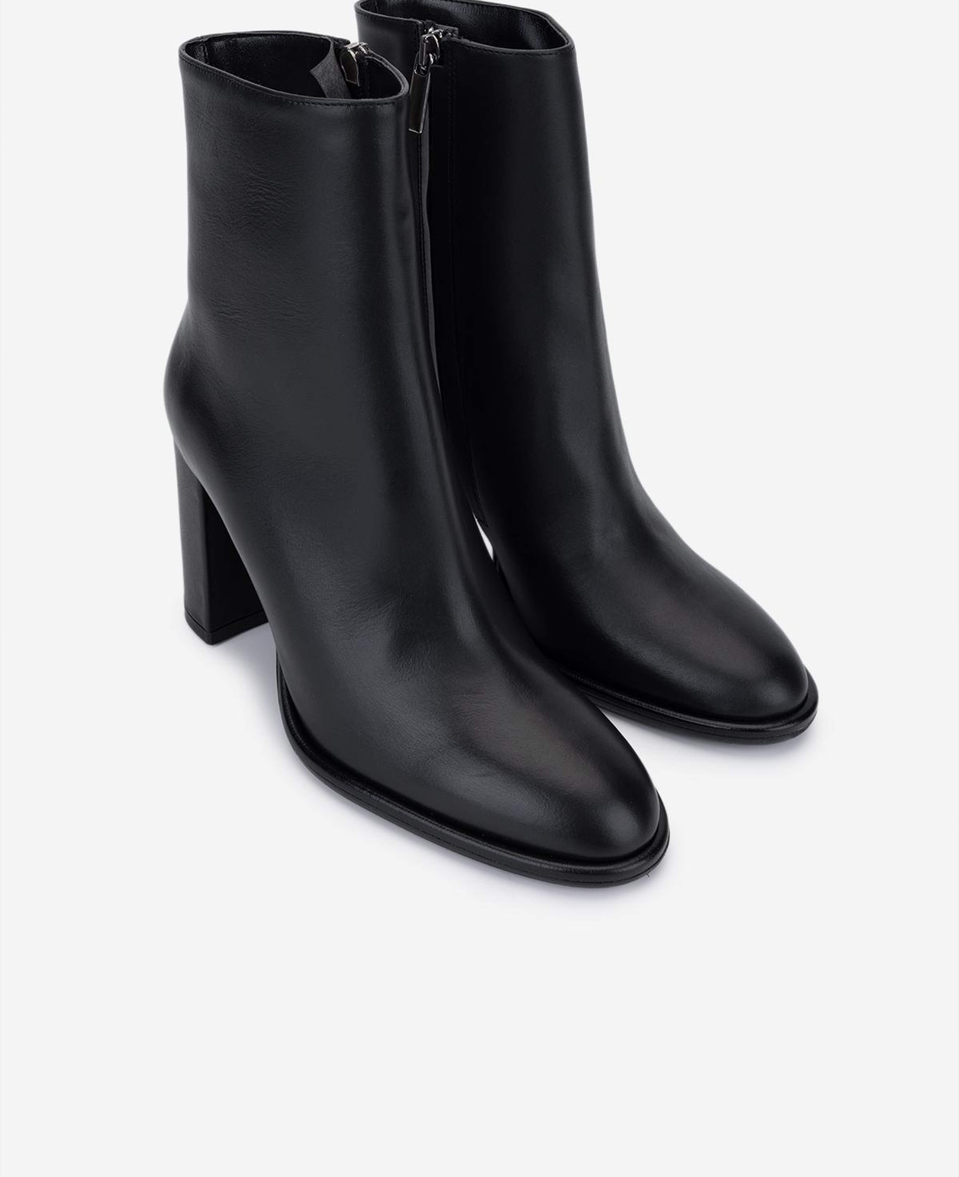 Valmenti Kadın Hakiki Deri Siyah Topuklu Bot