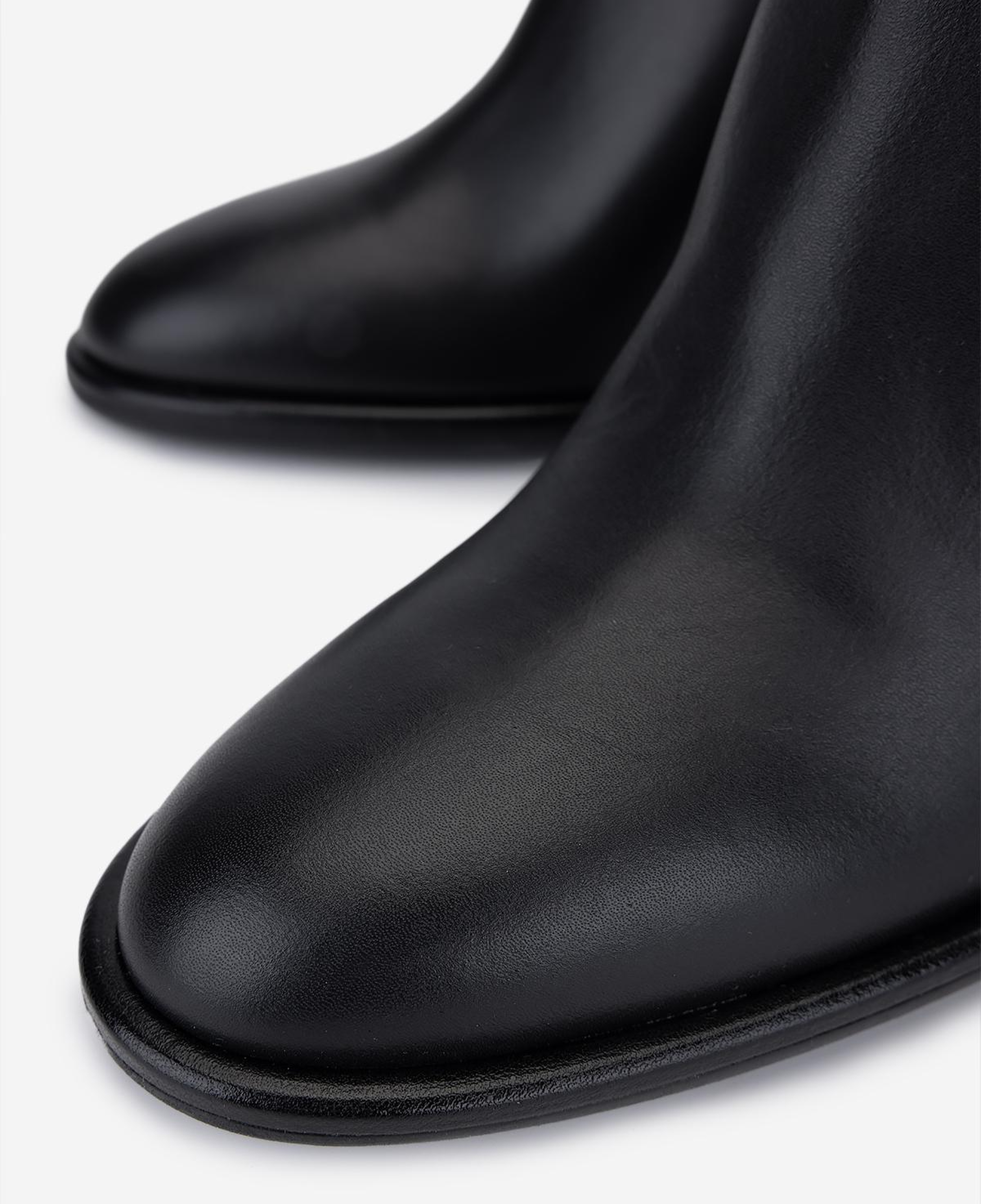 Valmenti Kadın Hakiki Deri Siyah Topuklu Bot