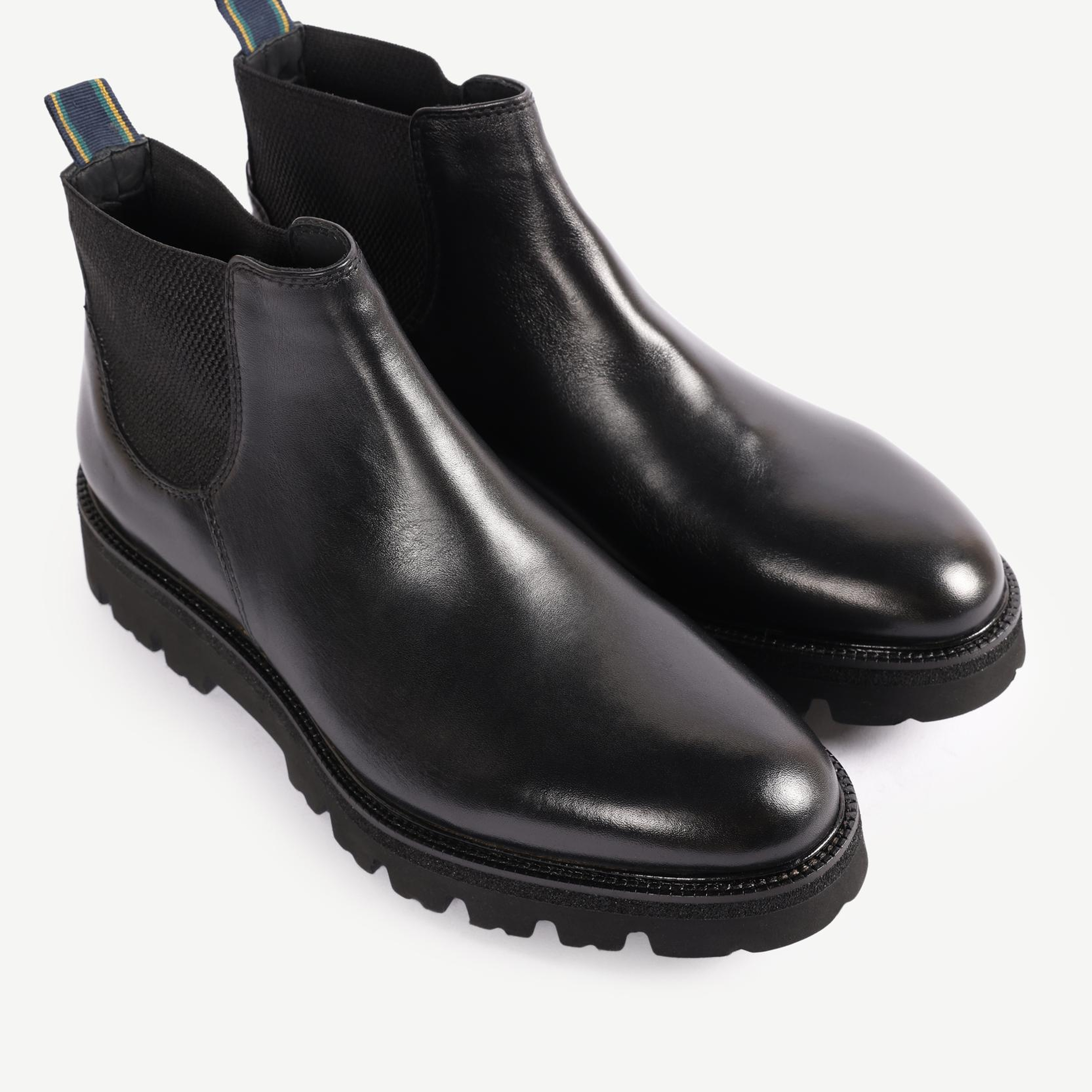 YARGICI Hafif Tabanlı Deri Lastikli Bot