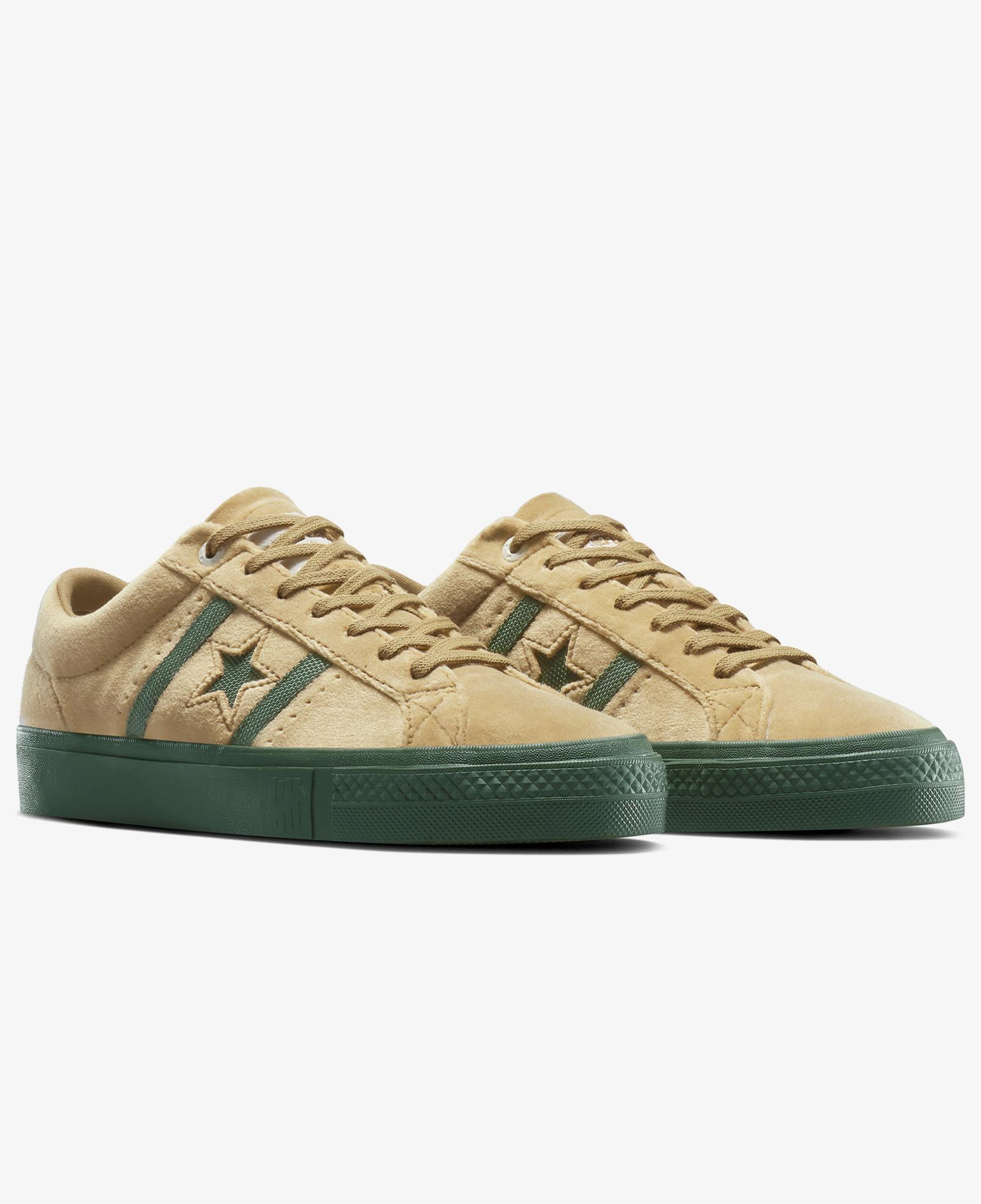 Converse x UNDEFEATED One Star Academy Pro Unisex Krem Sneaker